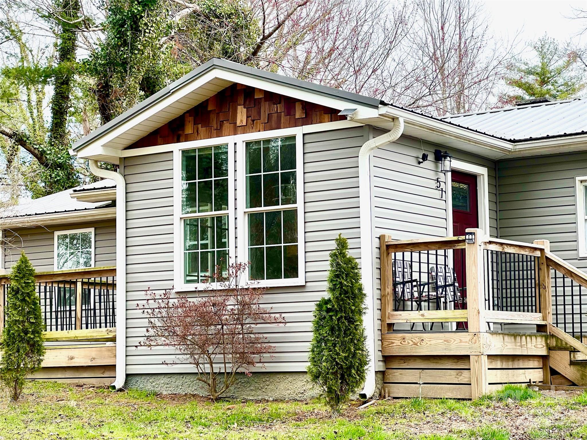 51 Alfson Circle Property Photo