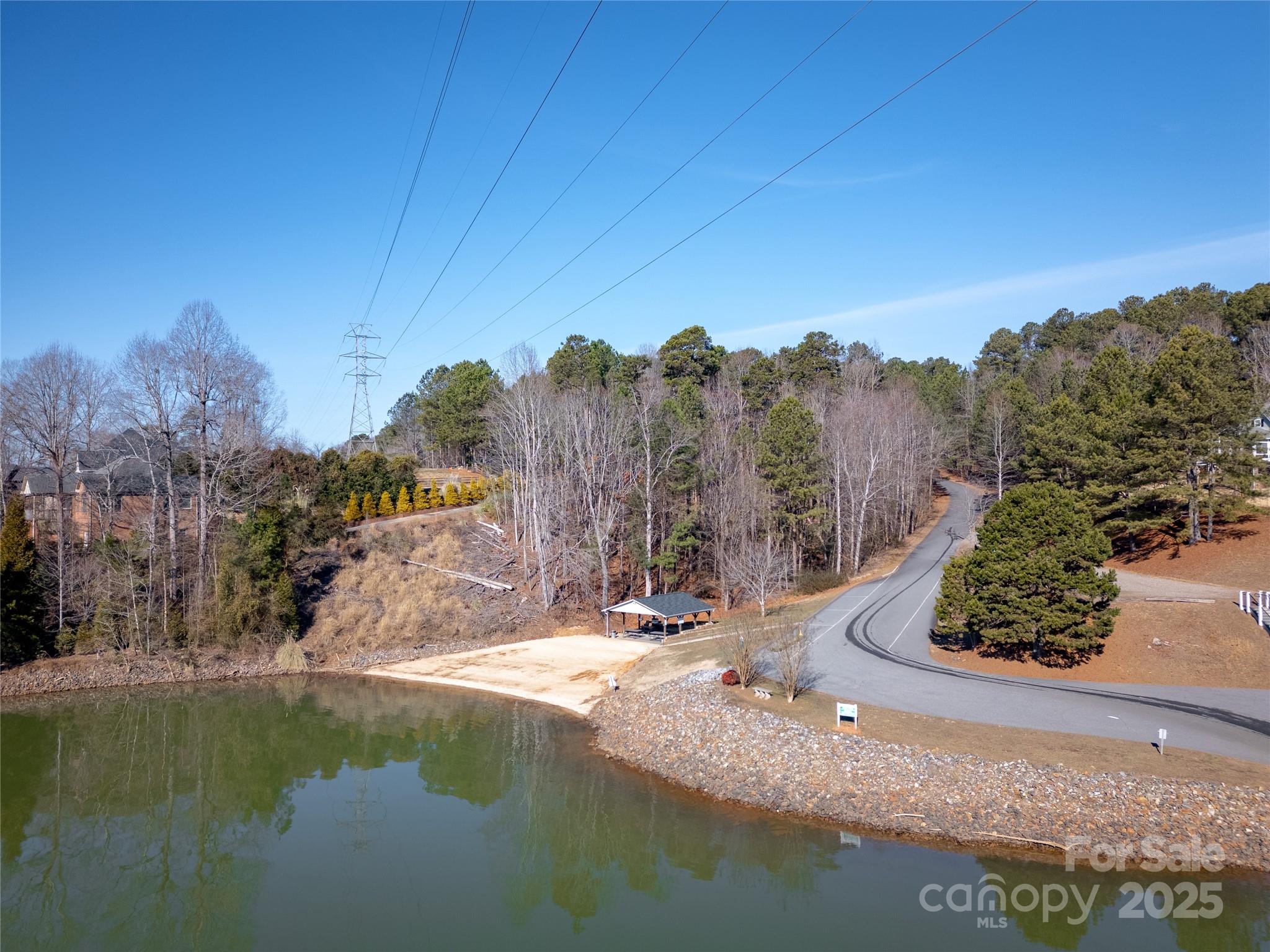 274 Rivercliff Drive Property Photo 9
