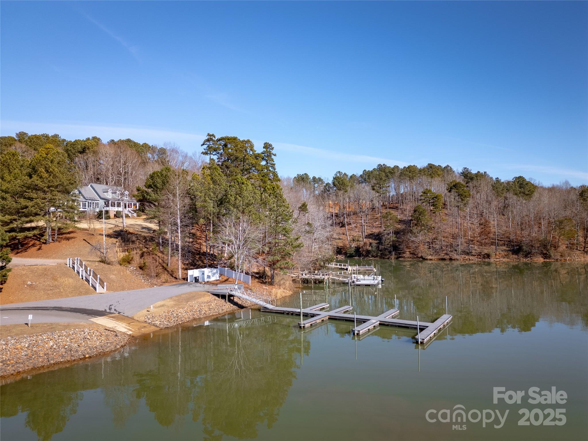 274 Rivercliff Drive Property Photo 10