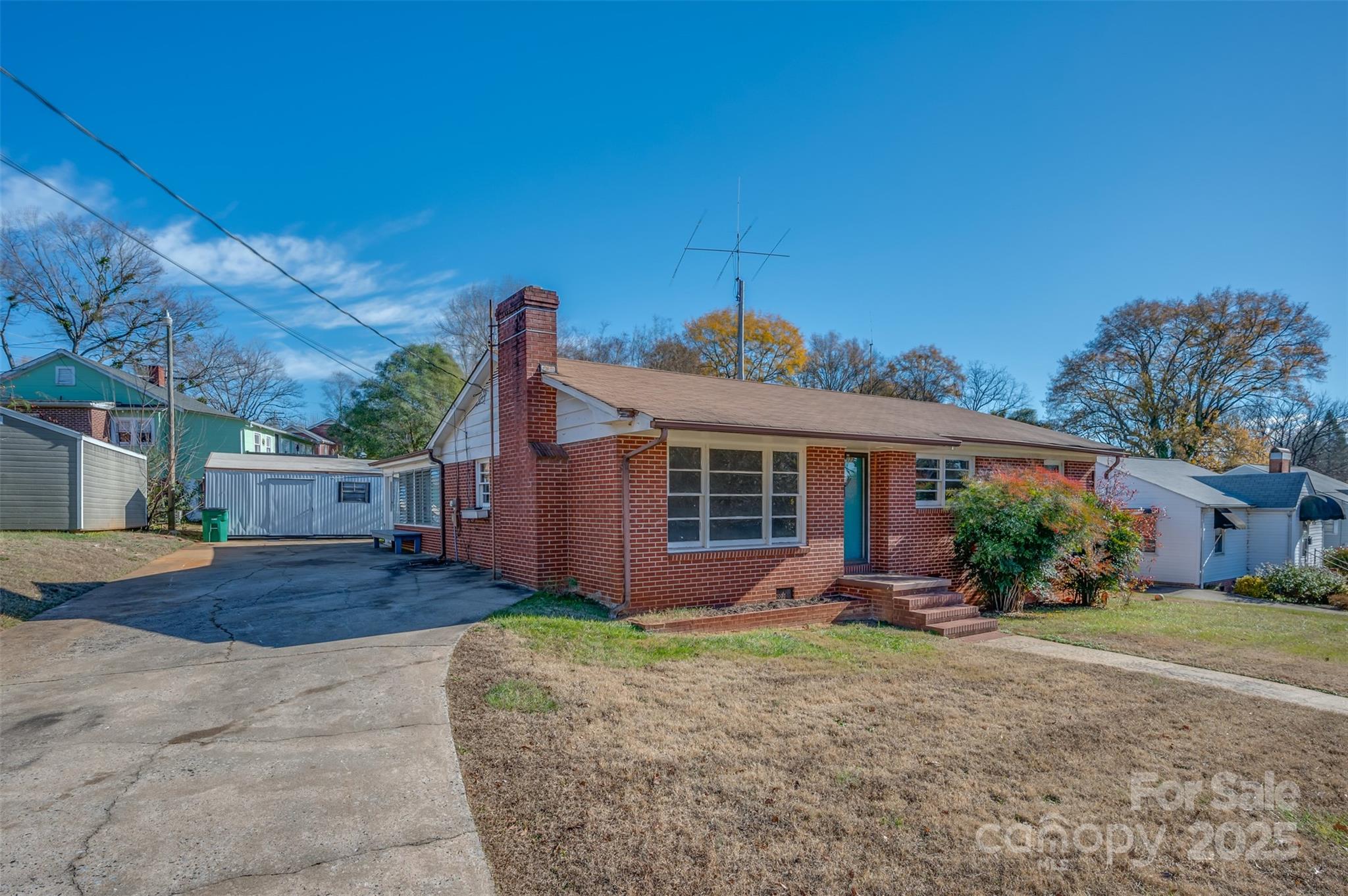 173 Nebraska Street Property Photo