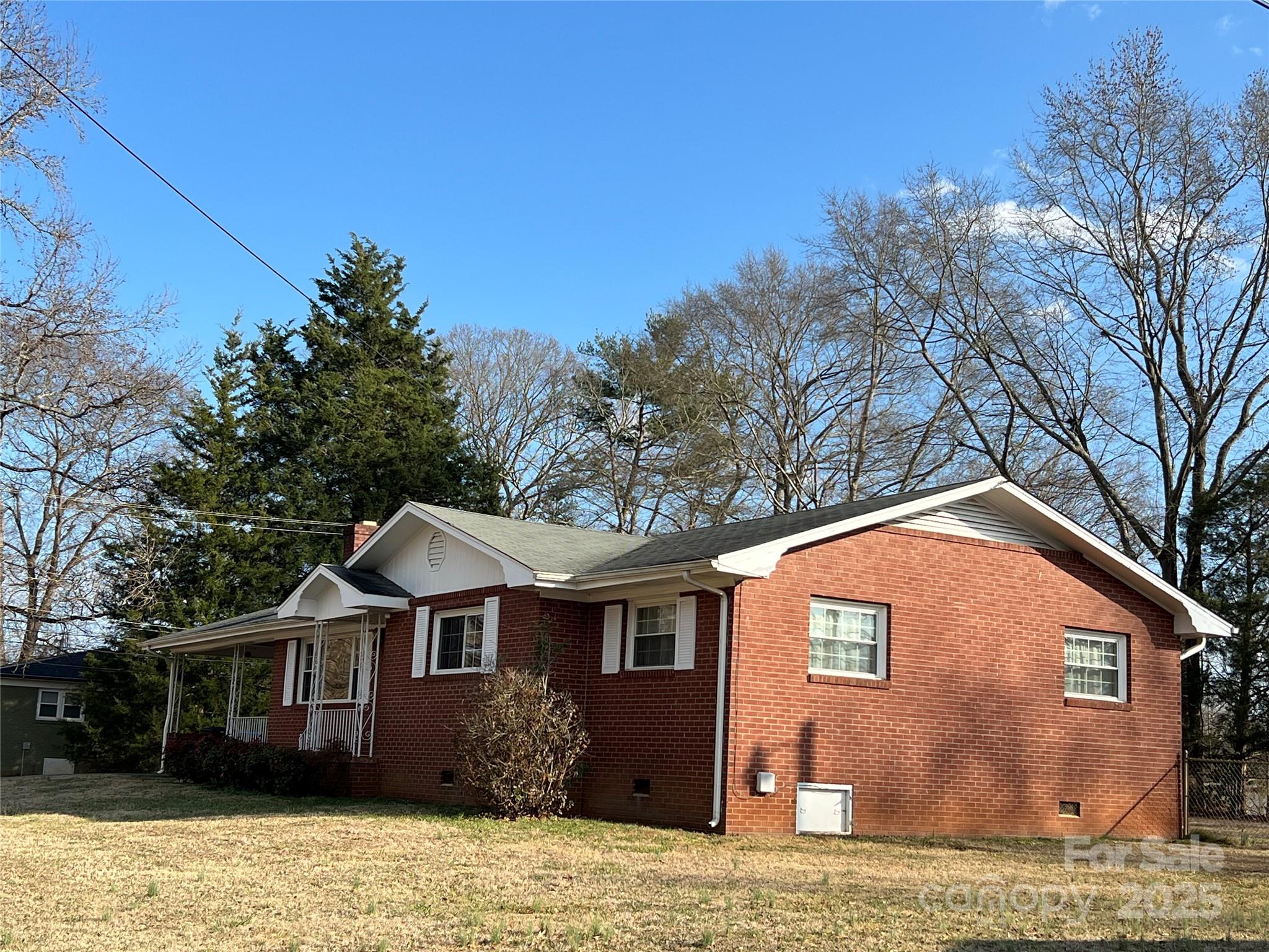 173 Wells Drive Property Photo