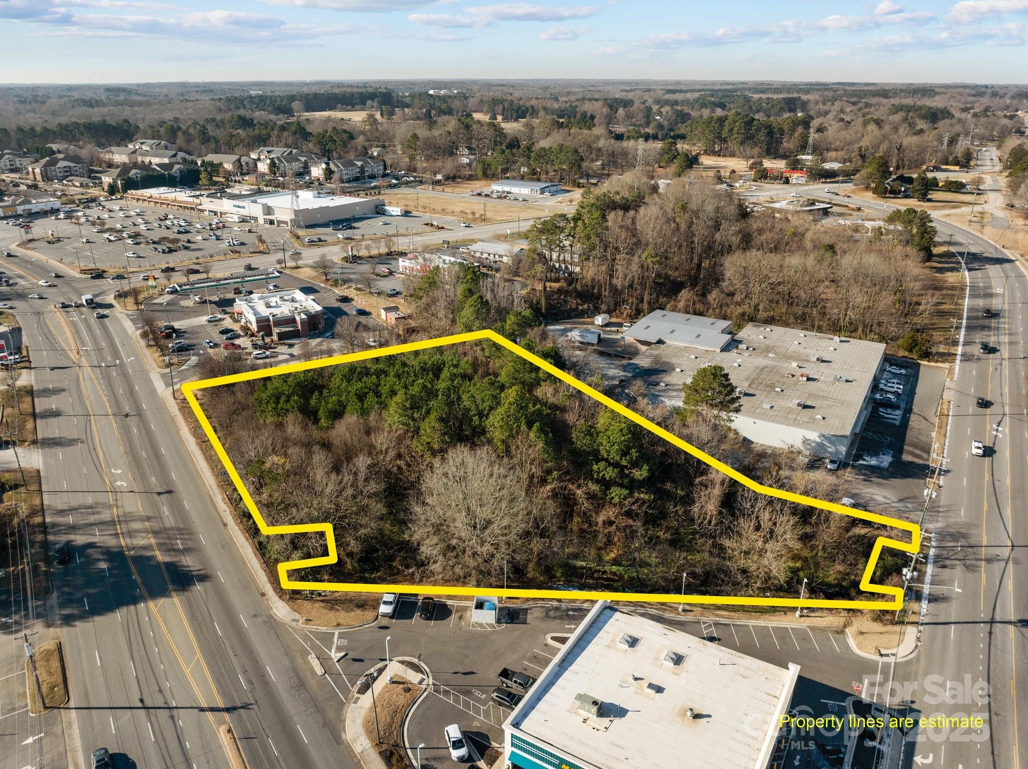 625 W Jake Alexander Boulevard Property Photo