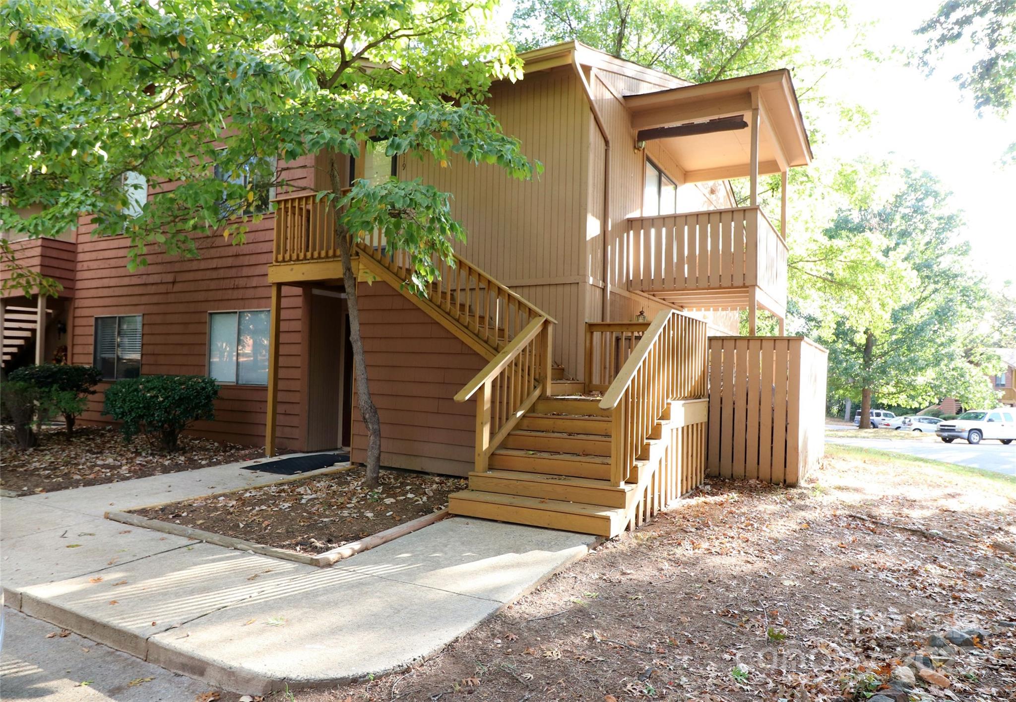 1419 Riverwood Court Property Photo