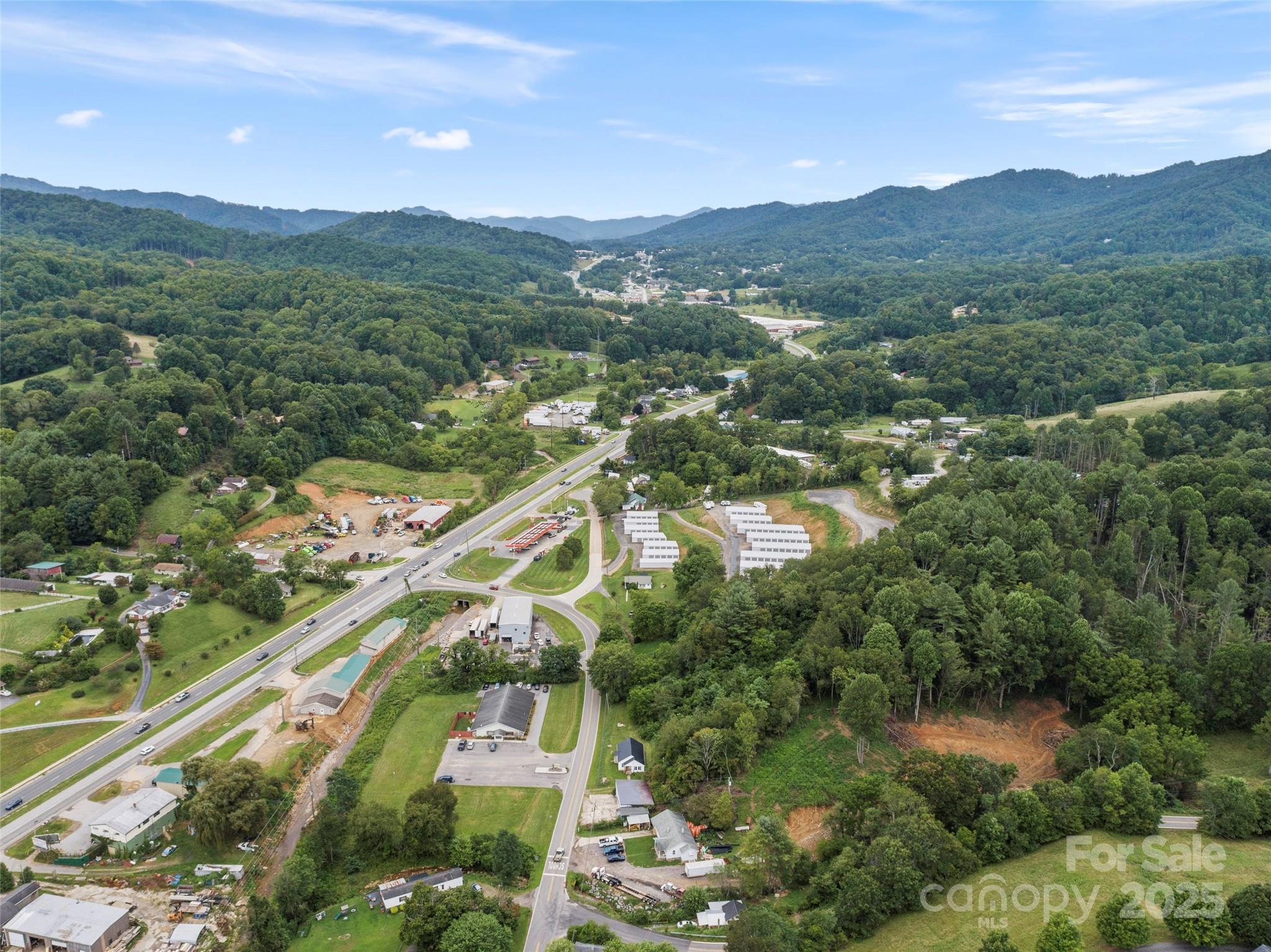 219 Burnsville School Road Property Photo 7