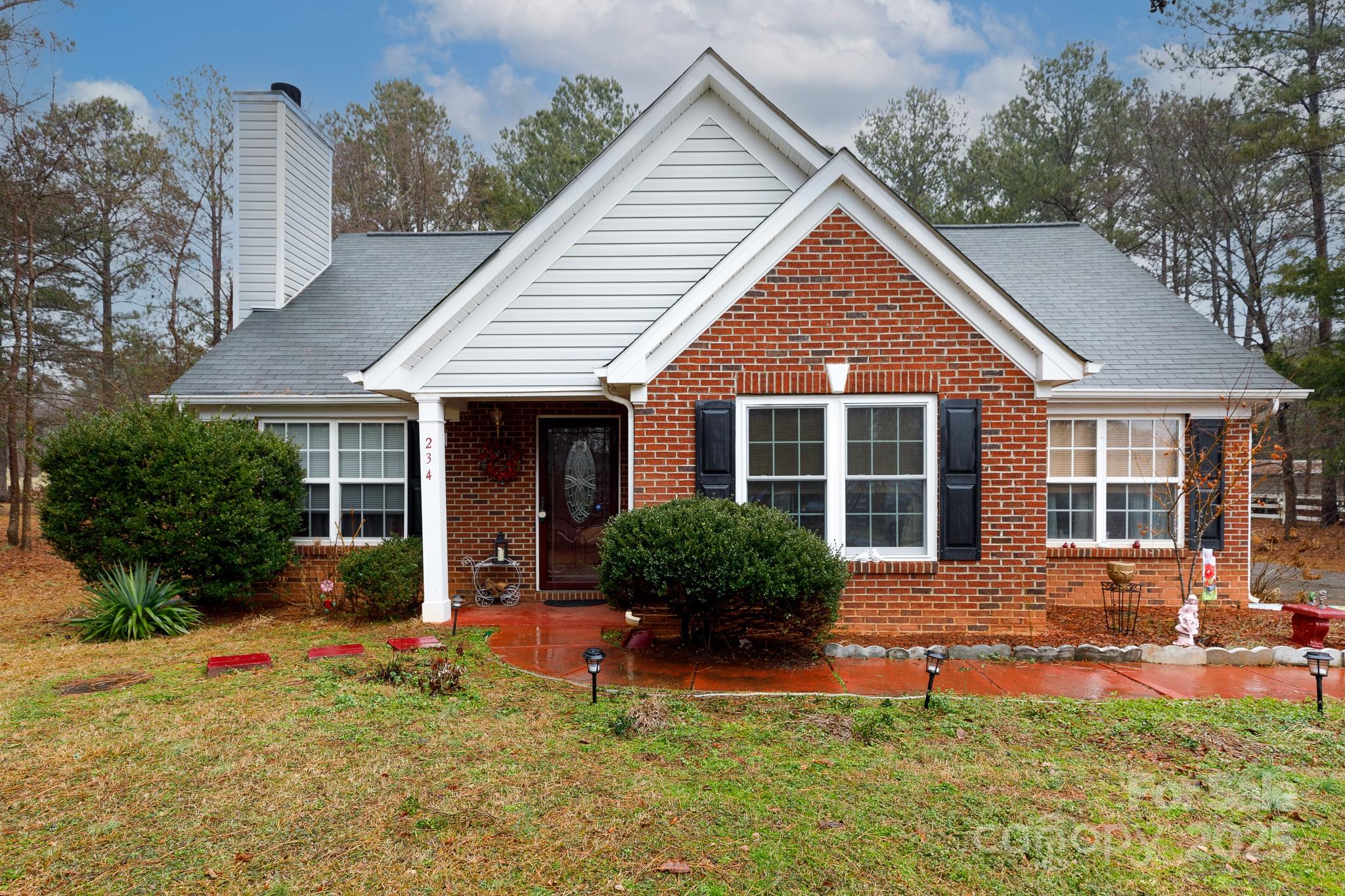 234 Henson Lane Property Photo
