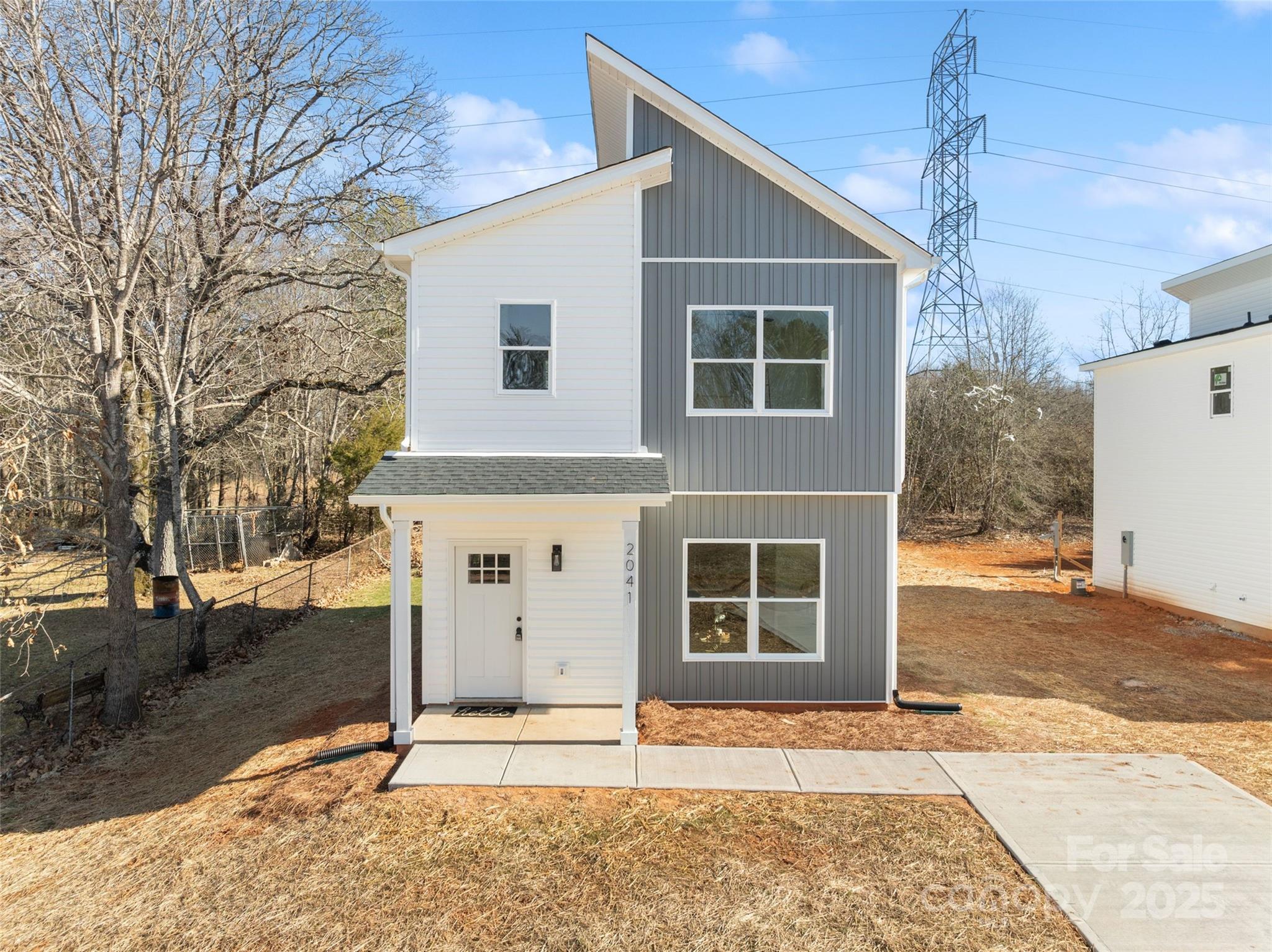 2041 Greenoak Drive Property Photo