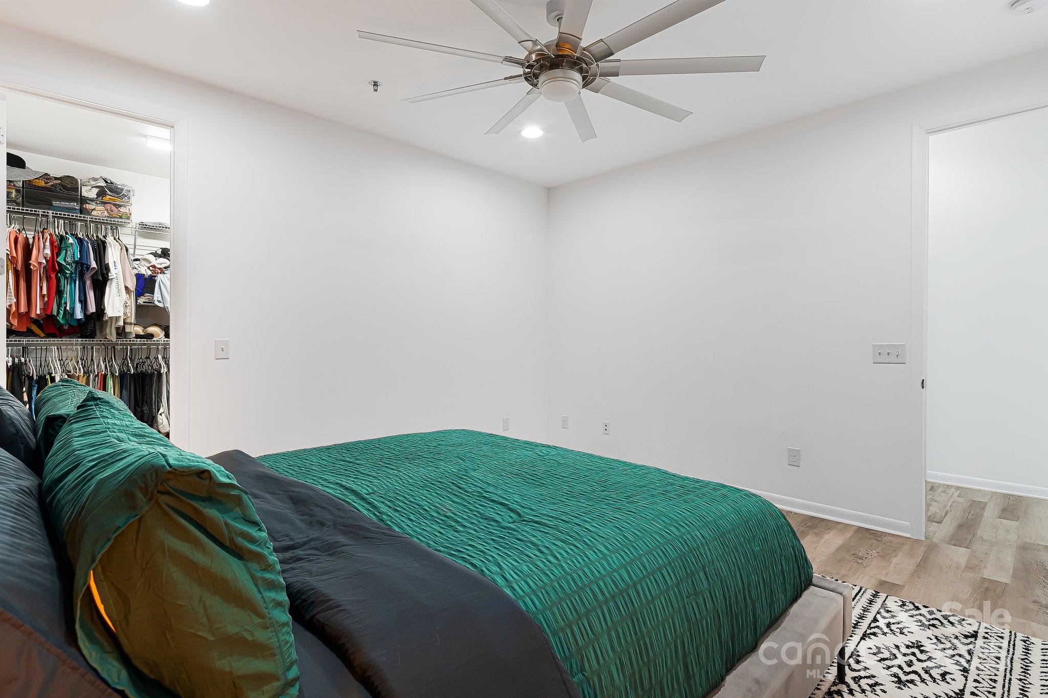 215 S Jefferson Avenue 107 Property Photo 14