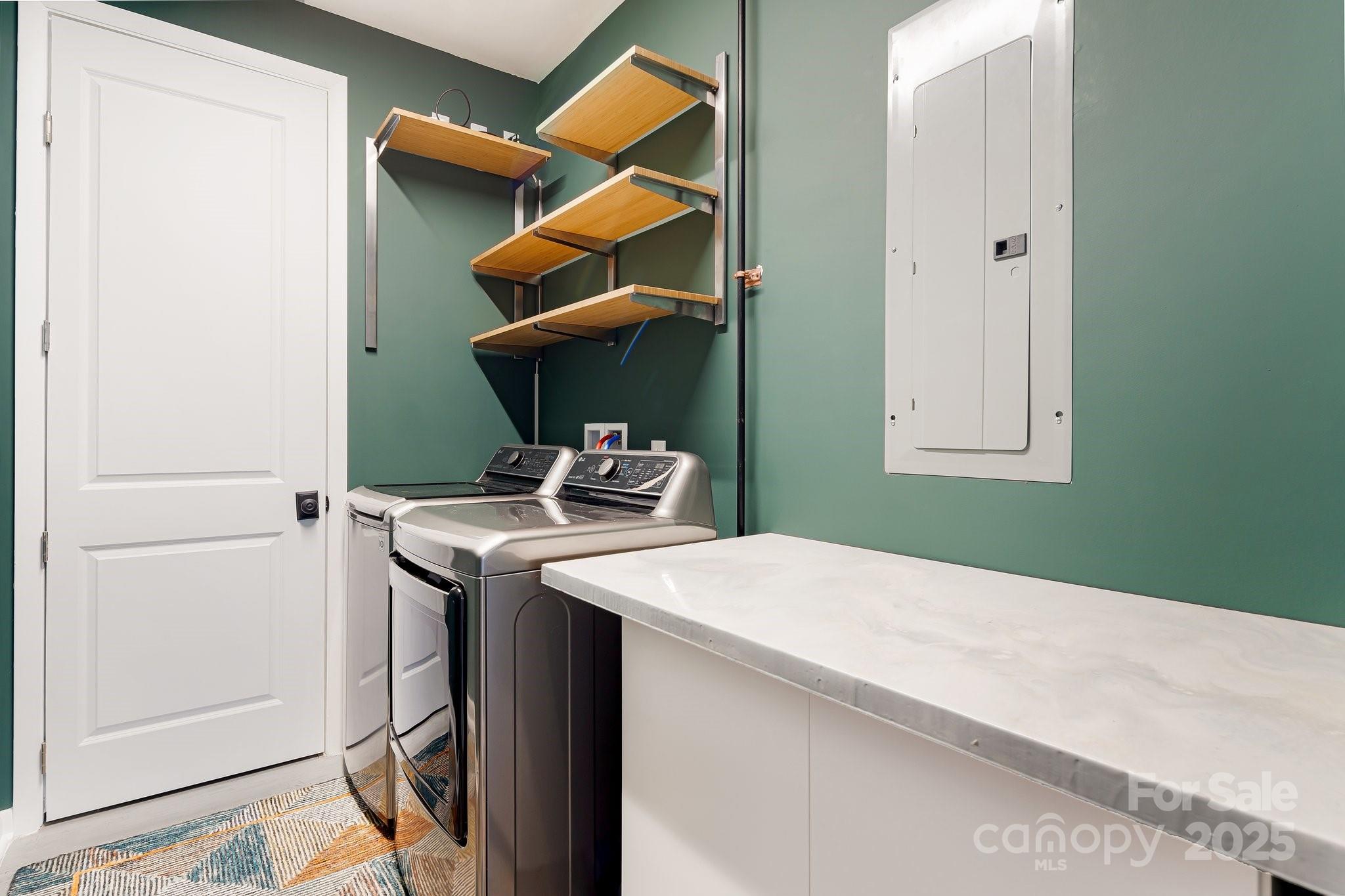 215 S Jefferson Avenue 107 Property Photo 23