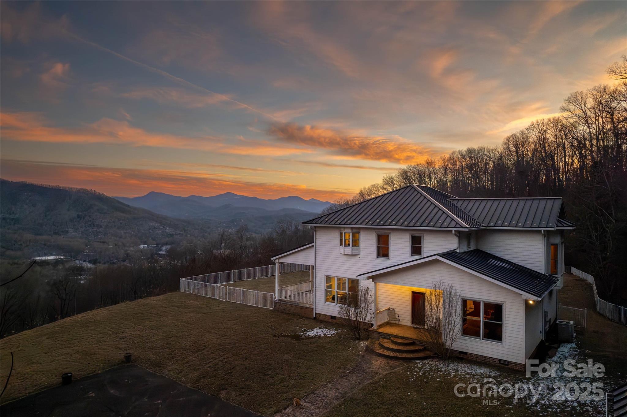 184 Porch View Drive Property Photo
