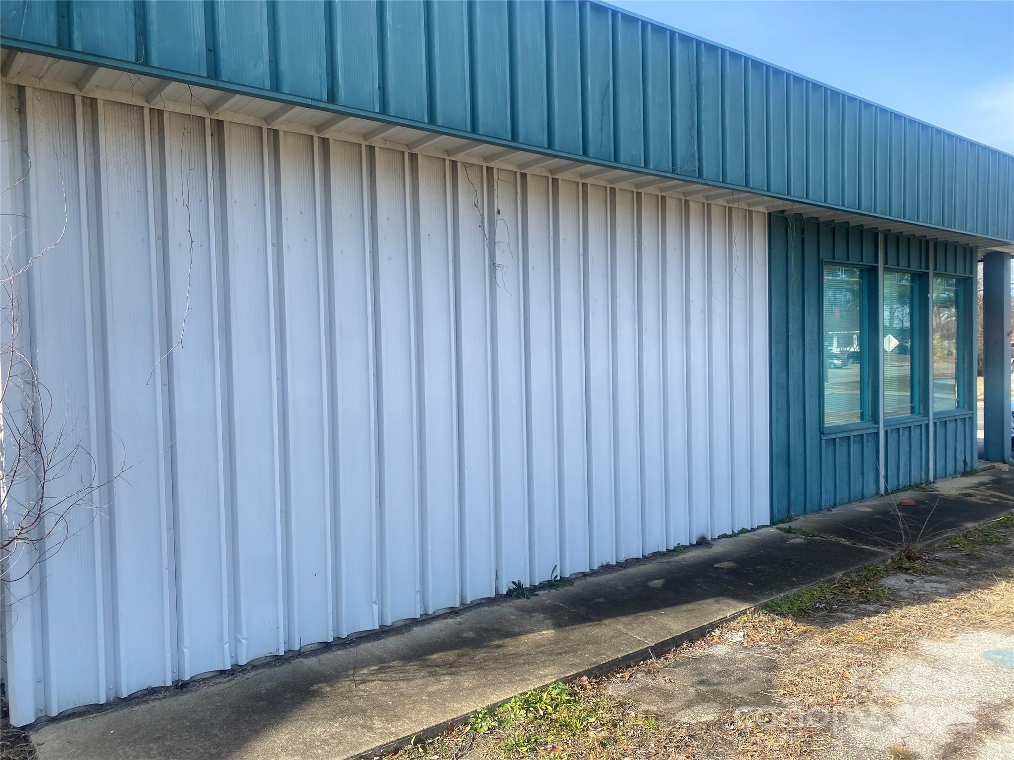 183 Columbia Street Property Photo 2