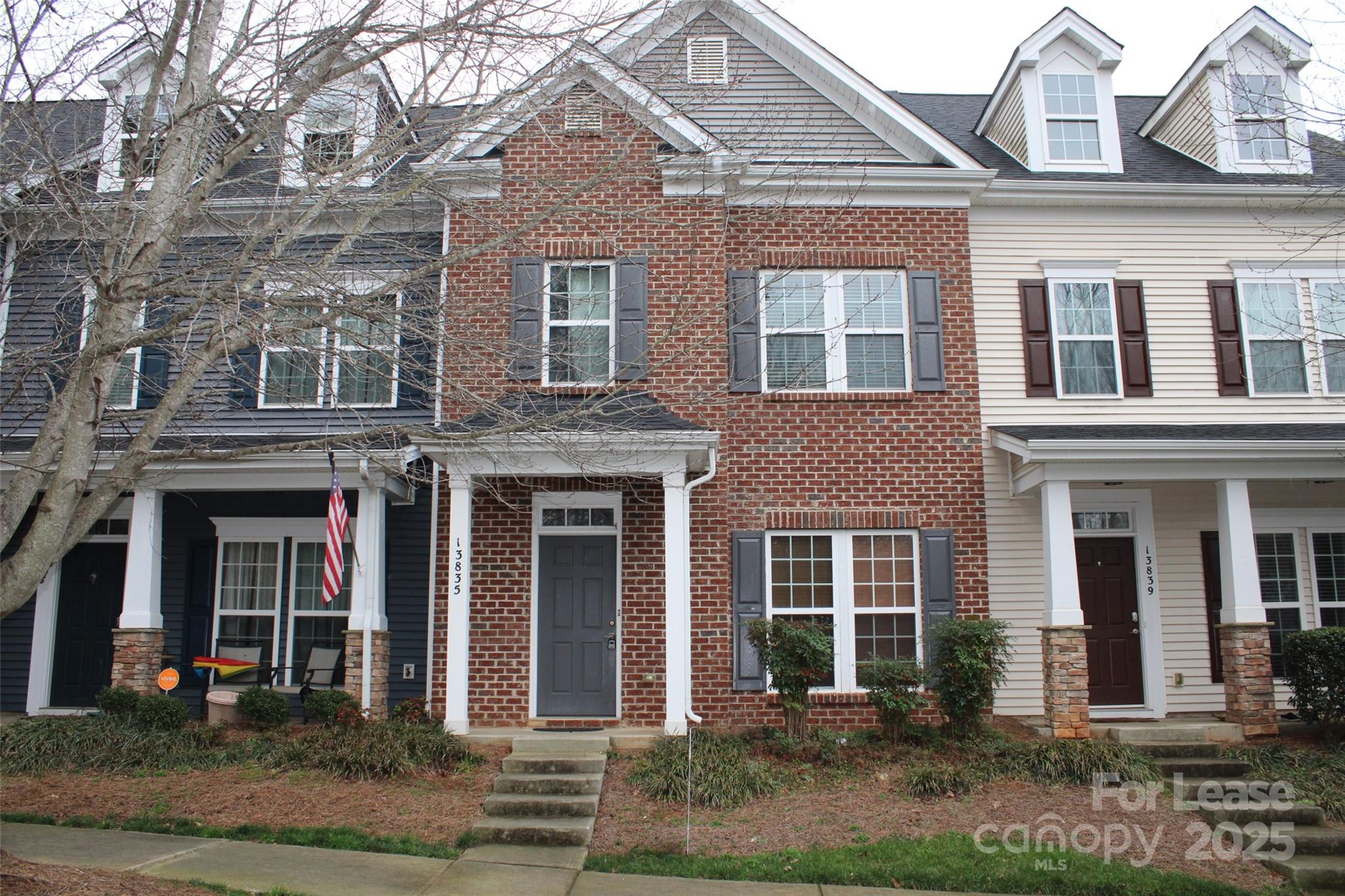 13835 Waverton Lane Property Photo