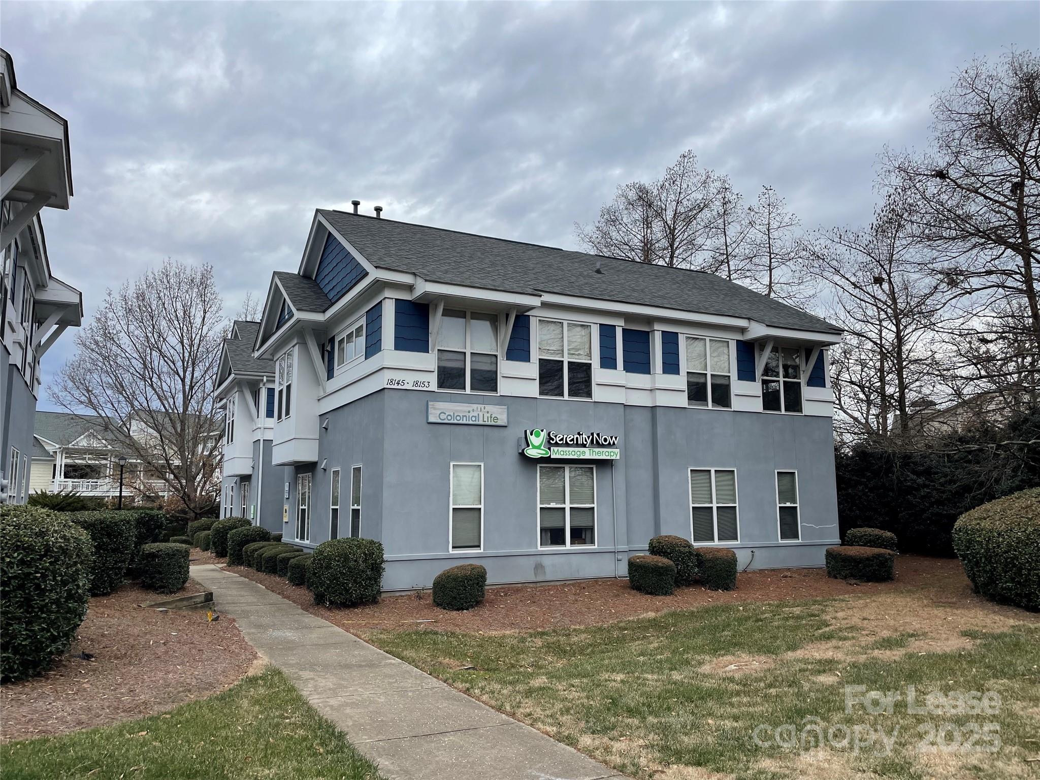 18151 W Catawba Avenue Property Photo 3