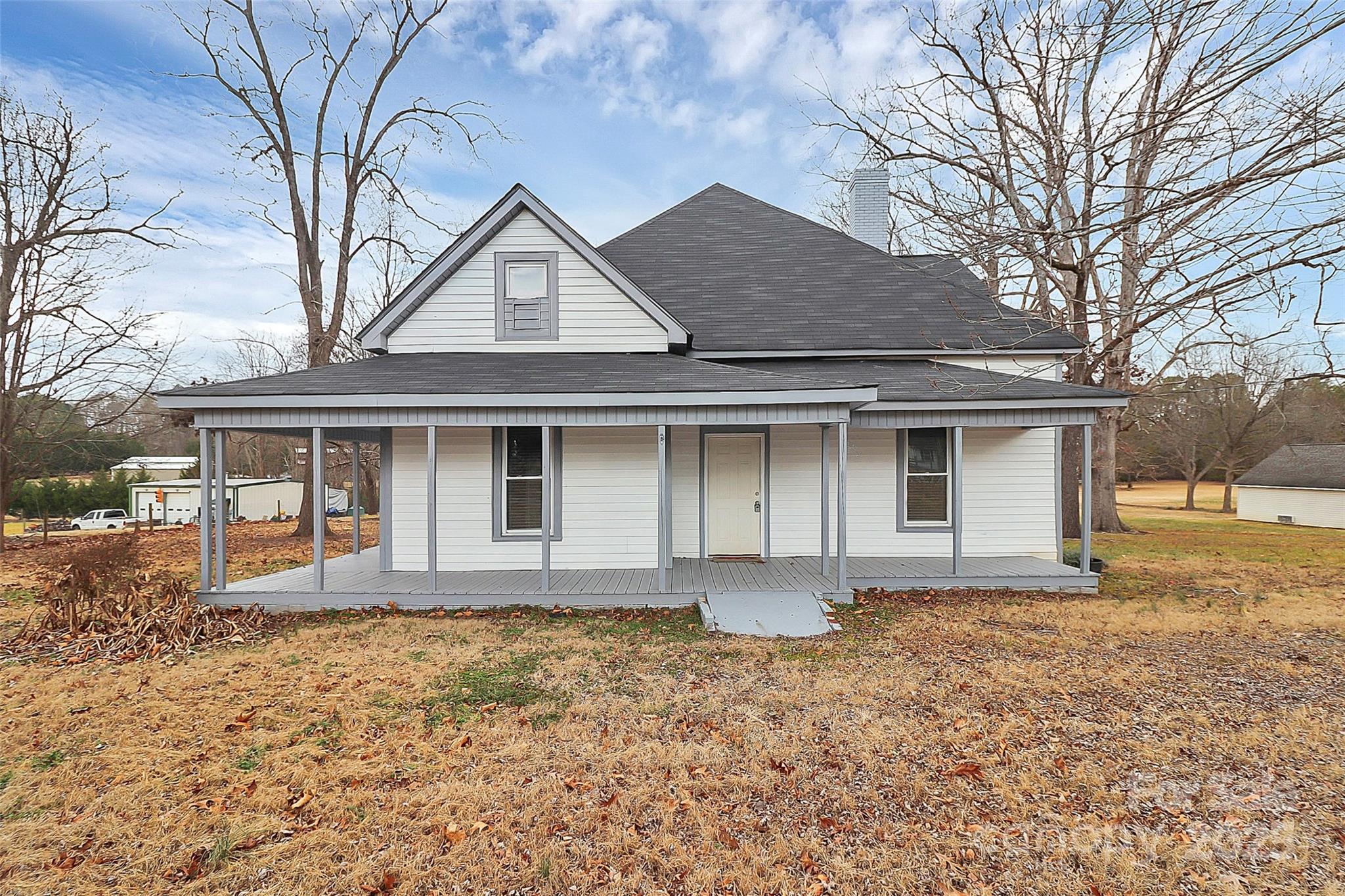 2520 Lower Stone Church Road Property Photo