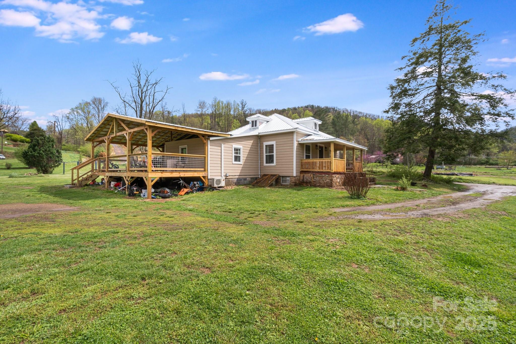 99 Cook Road Property Photo