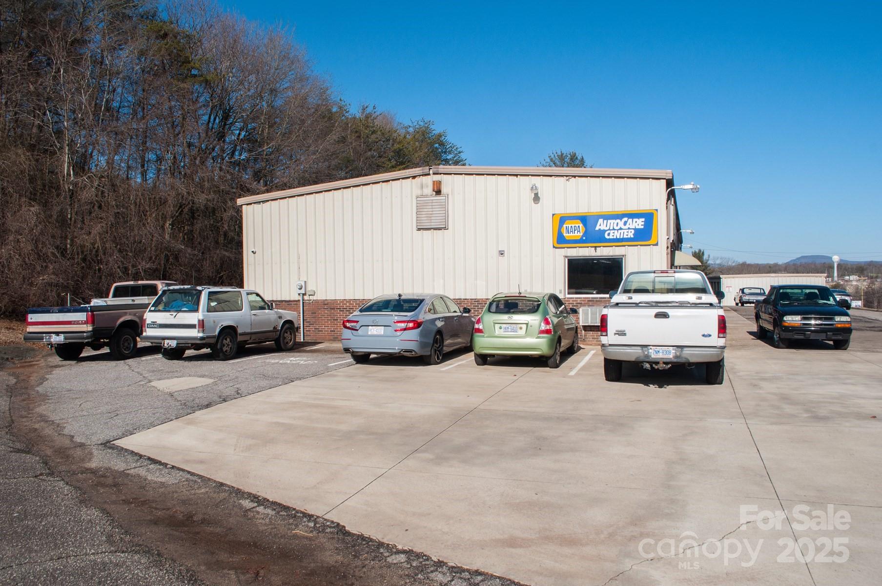 667 Highway 16 Highway Property Photo 13