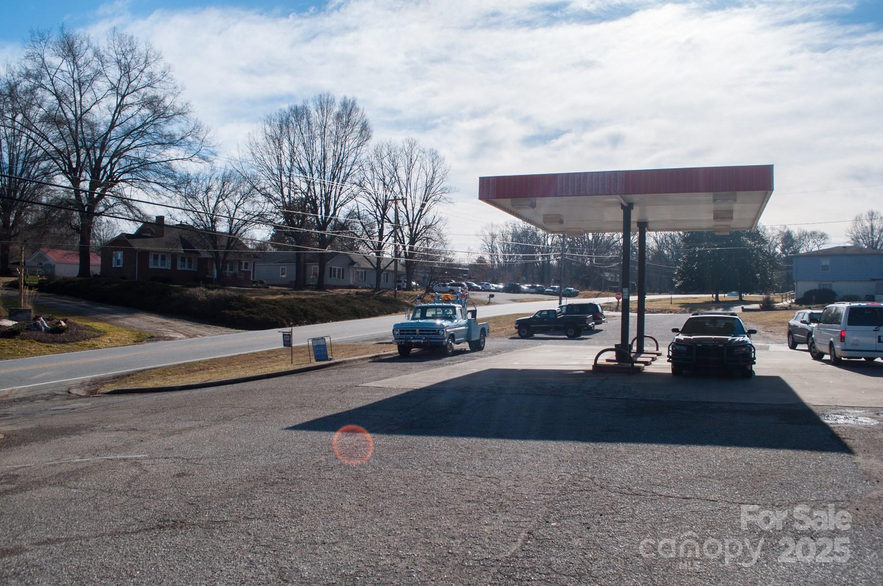 667 Highway 16 Highway Property Photo 15