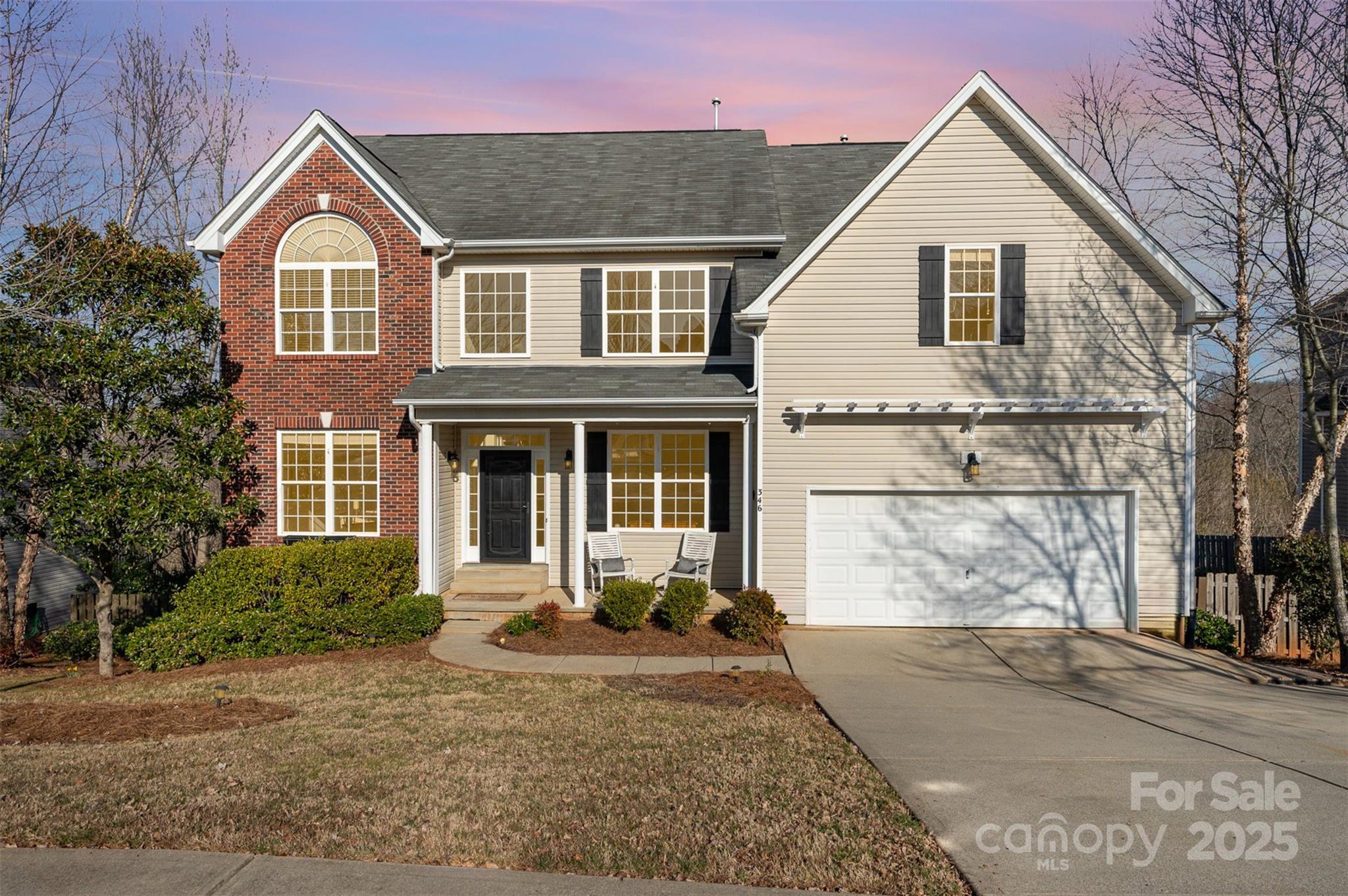 346 Almora Loop Property Photo