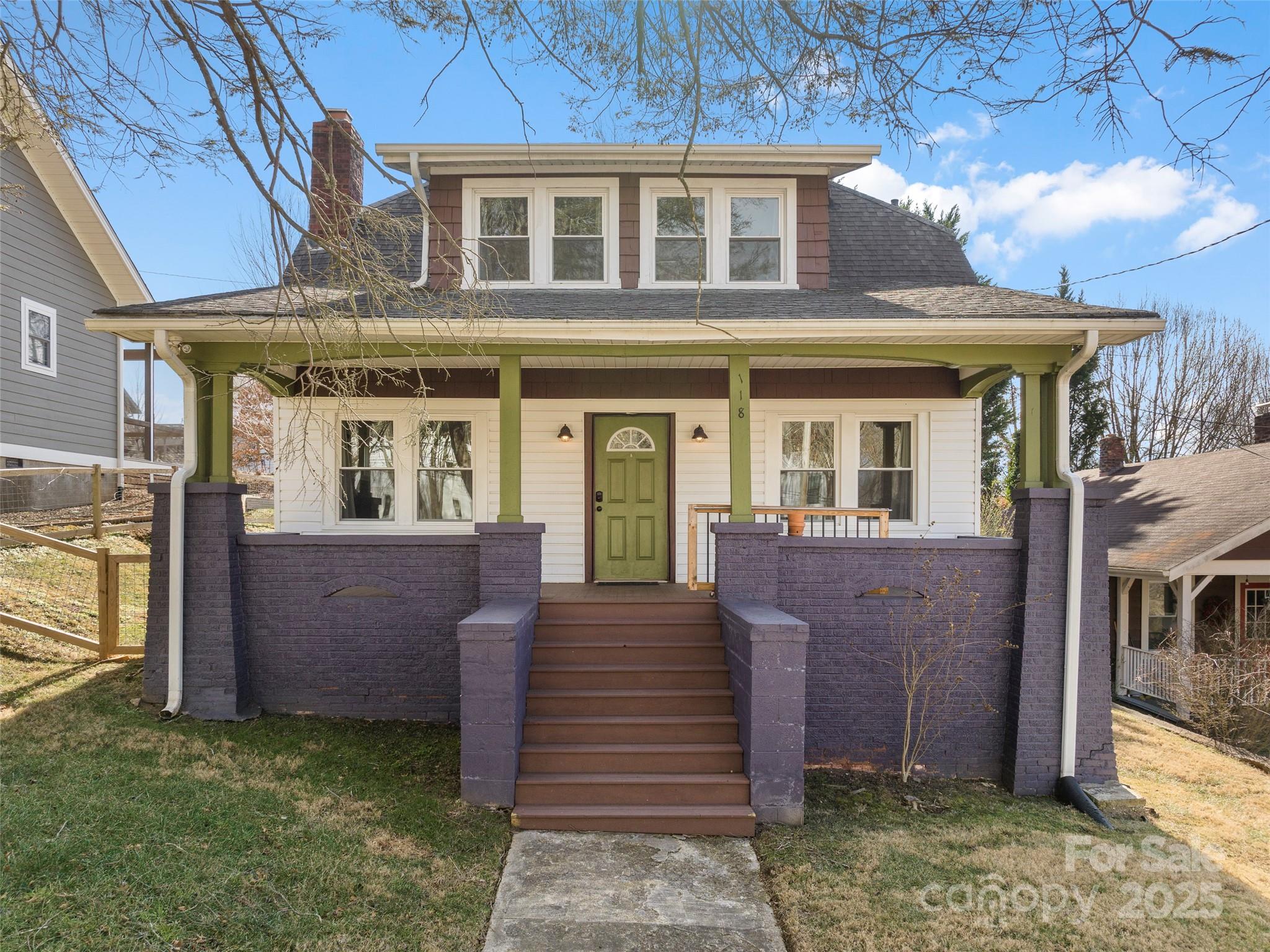 118 Bartlett Street Property Photo