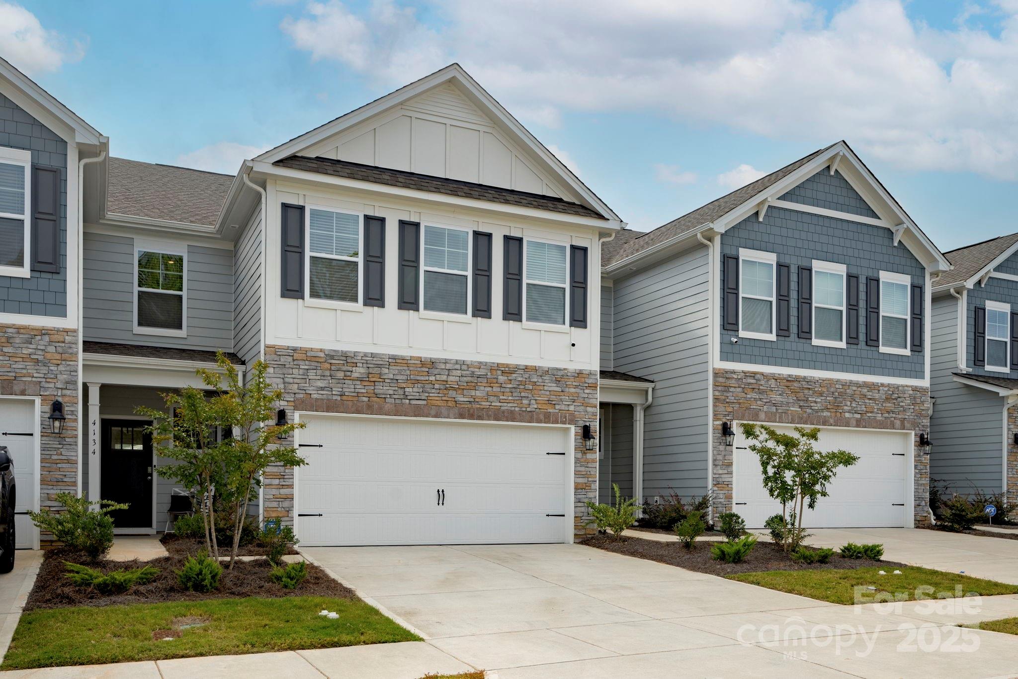 4134 Steel Way Property Photo