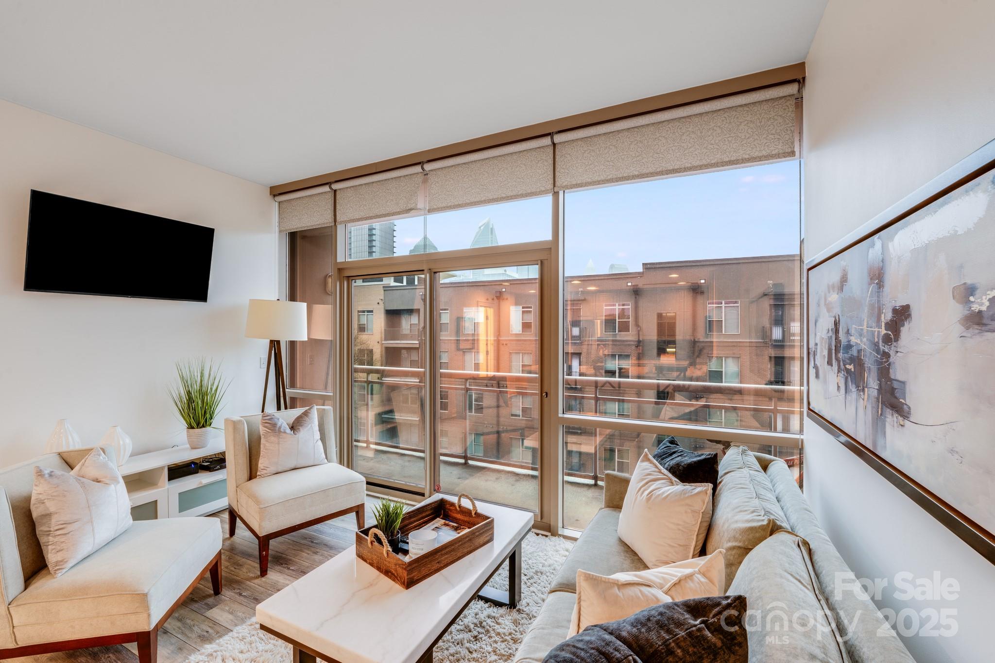 315 Arlington Avenue 607 Property Photo 4
