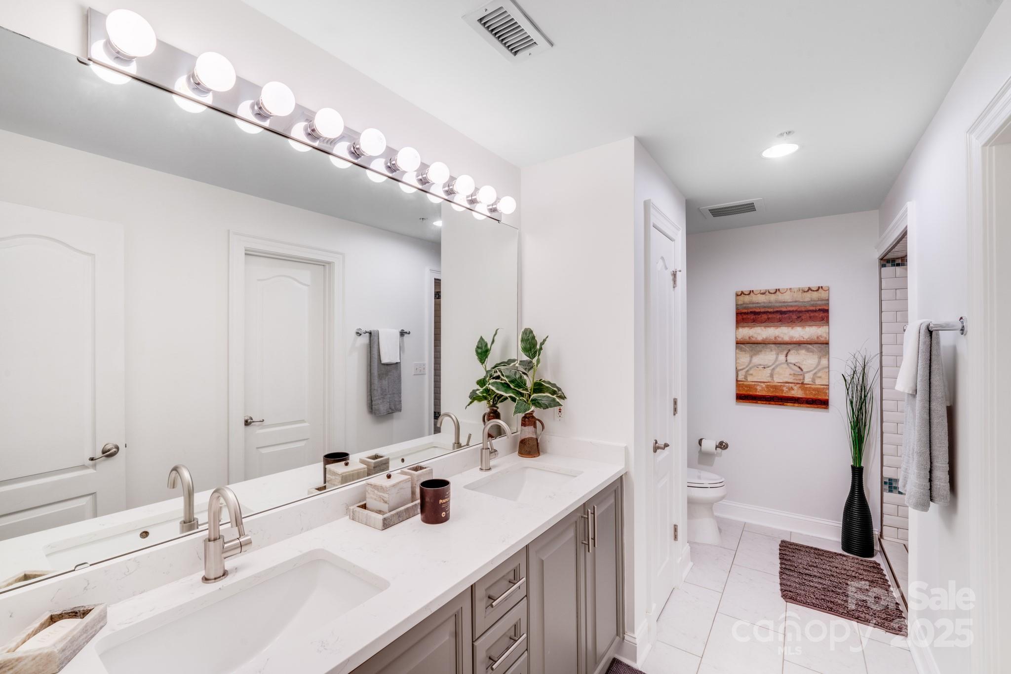 315 Arlington Avenue 607 Property Photo 8
