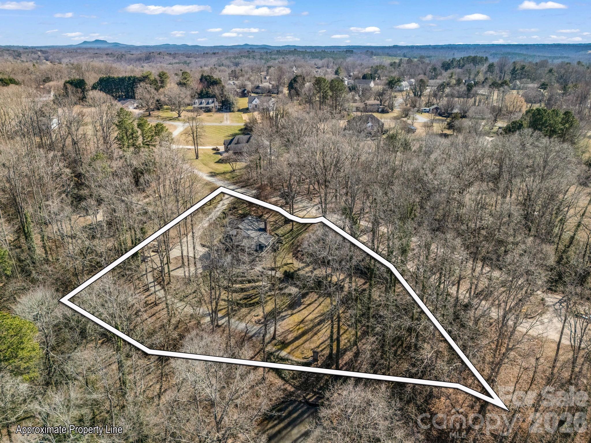 108 Three Oaks Lane Property Photo 45