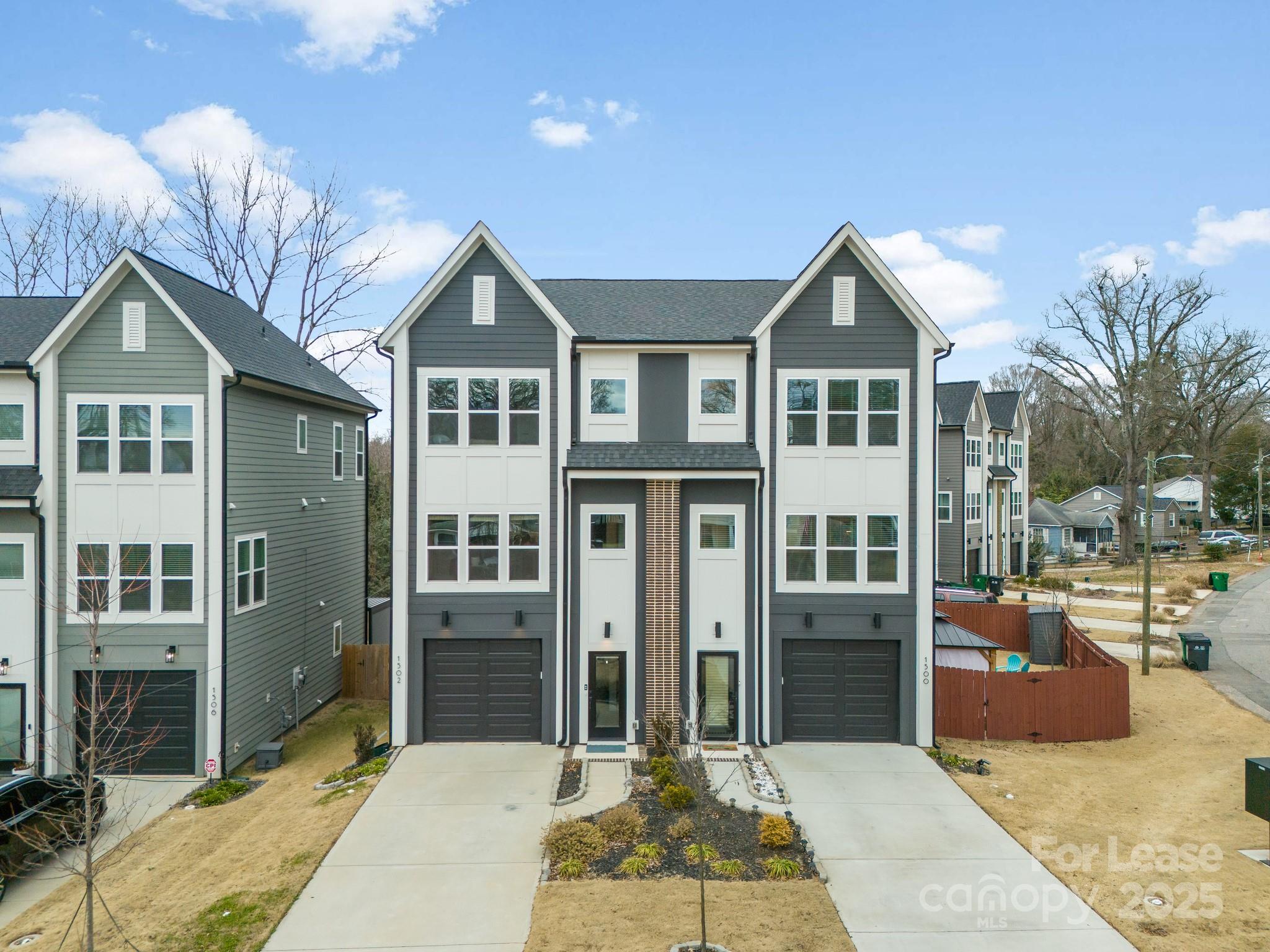 1500 Effingham Road Property Photo
