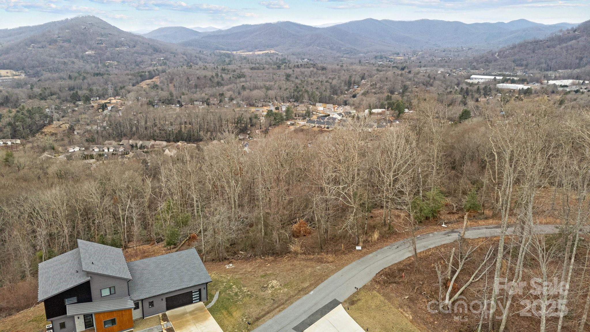 52 Arabella Lane Property Photo 16