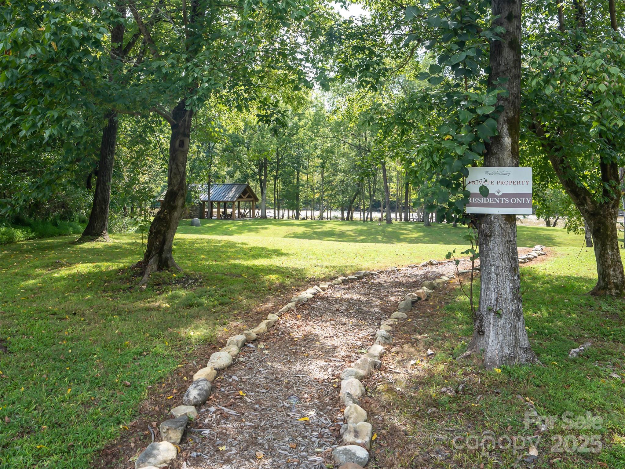 101 Red Maple Run 1 Property Photo 34