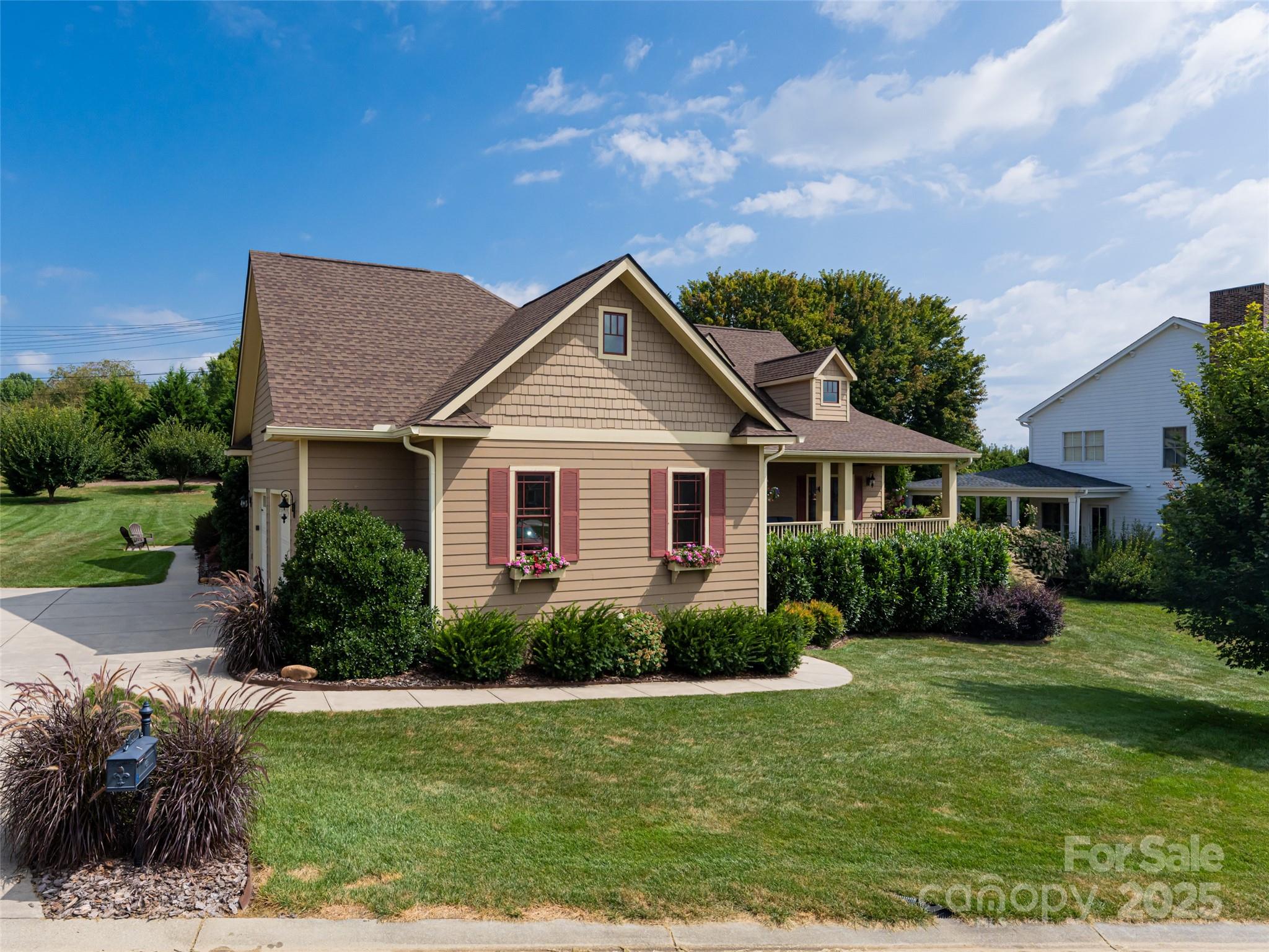 59 Rockbridge Road Property Photo