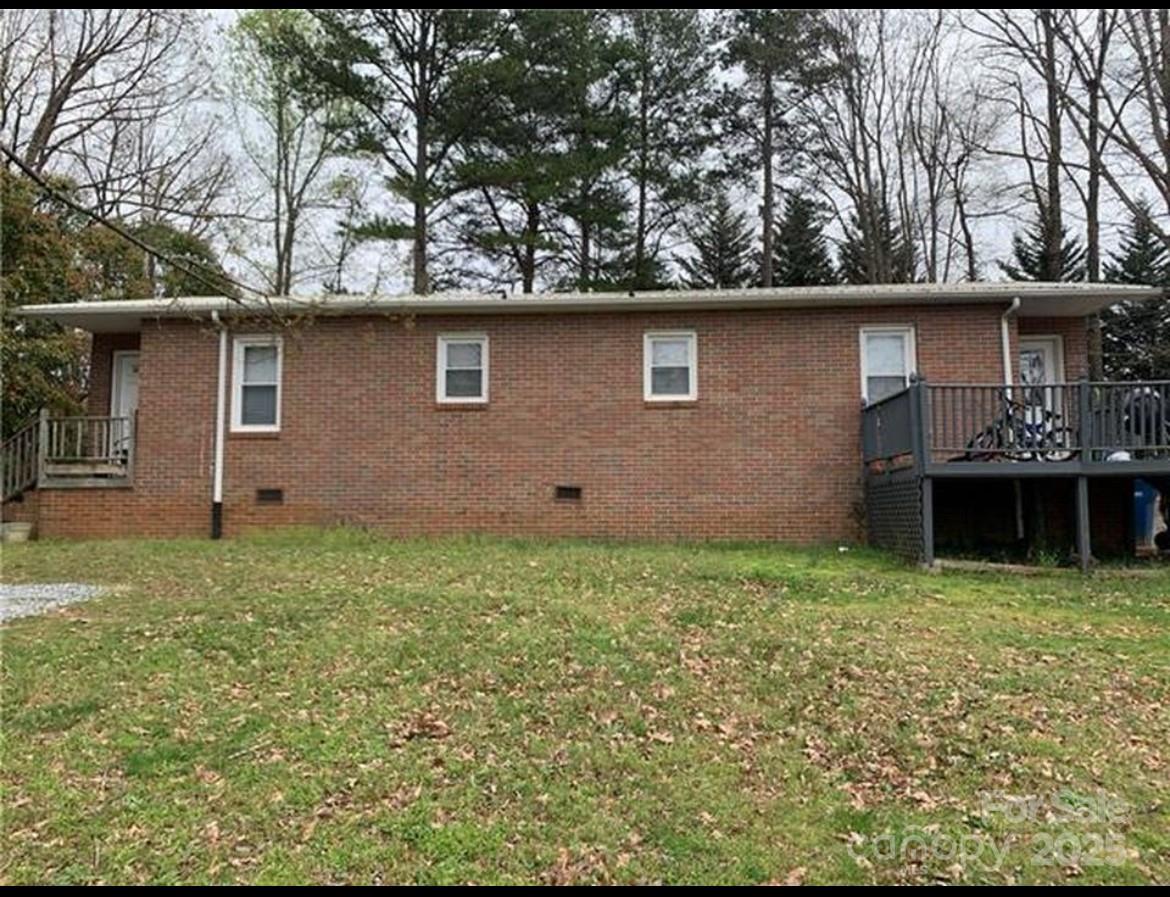 255 16th Street Place Property Photo
