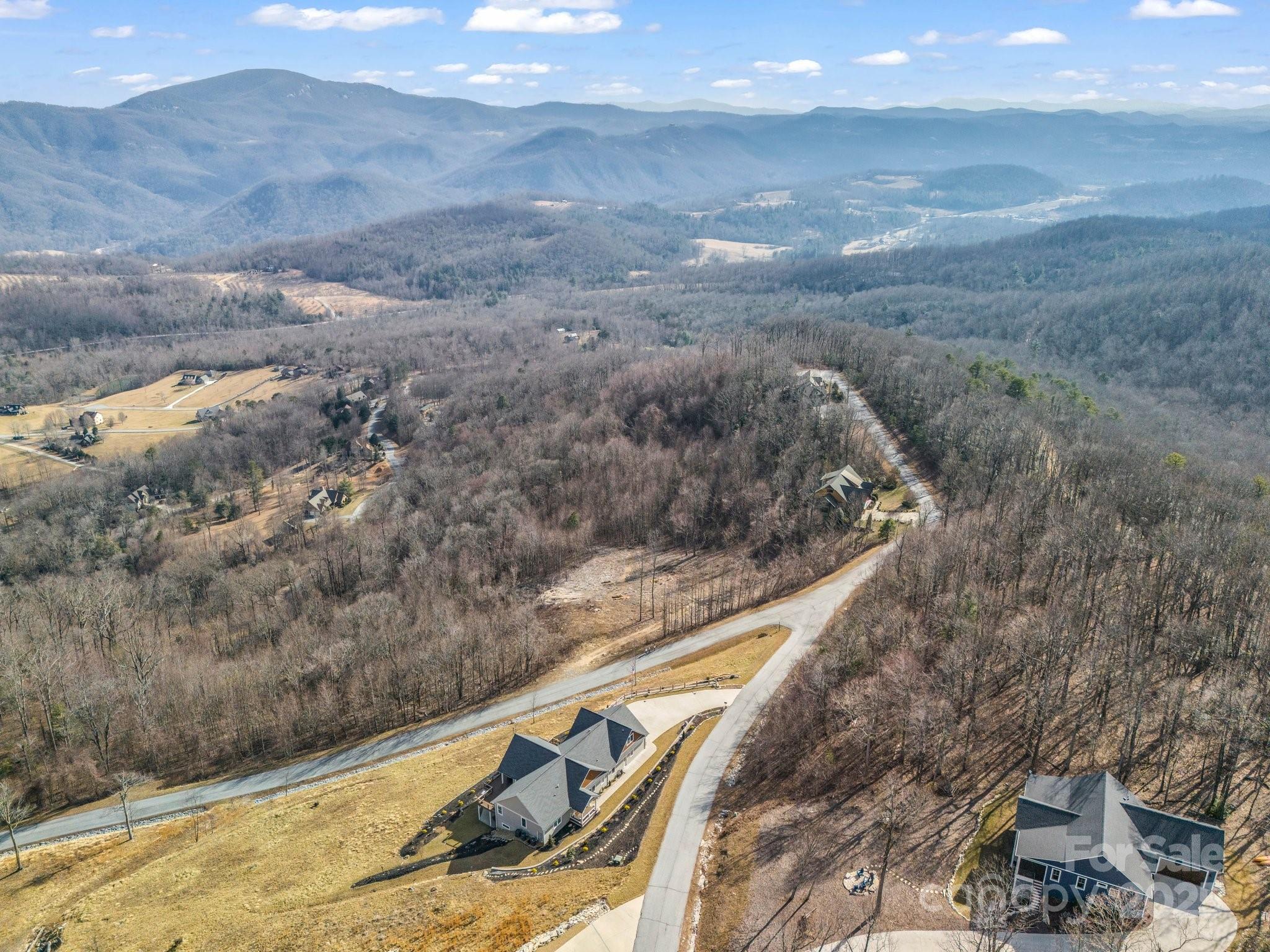 1229 Grand Oaks Drive Property Photo 12