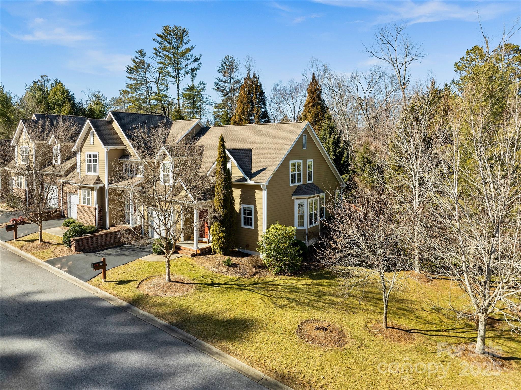 30 Black Horse Run Property Photo