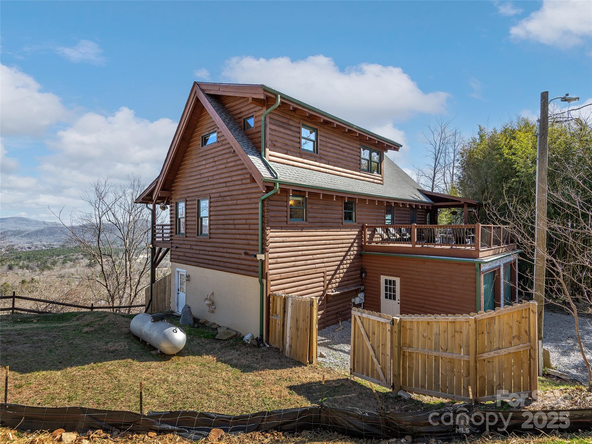 25 Crestwood Drive Property Photo 39