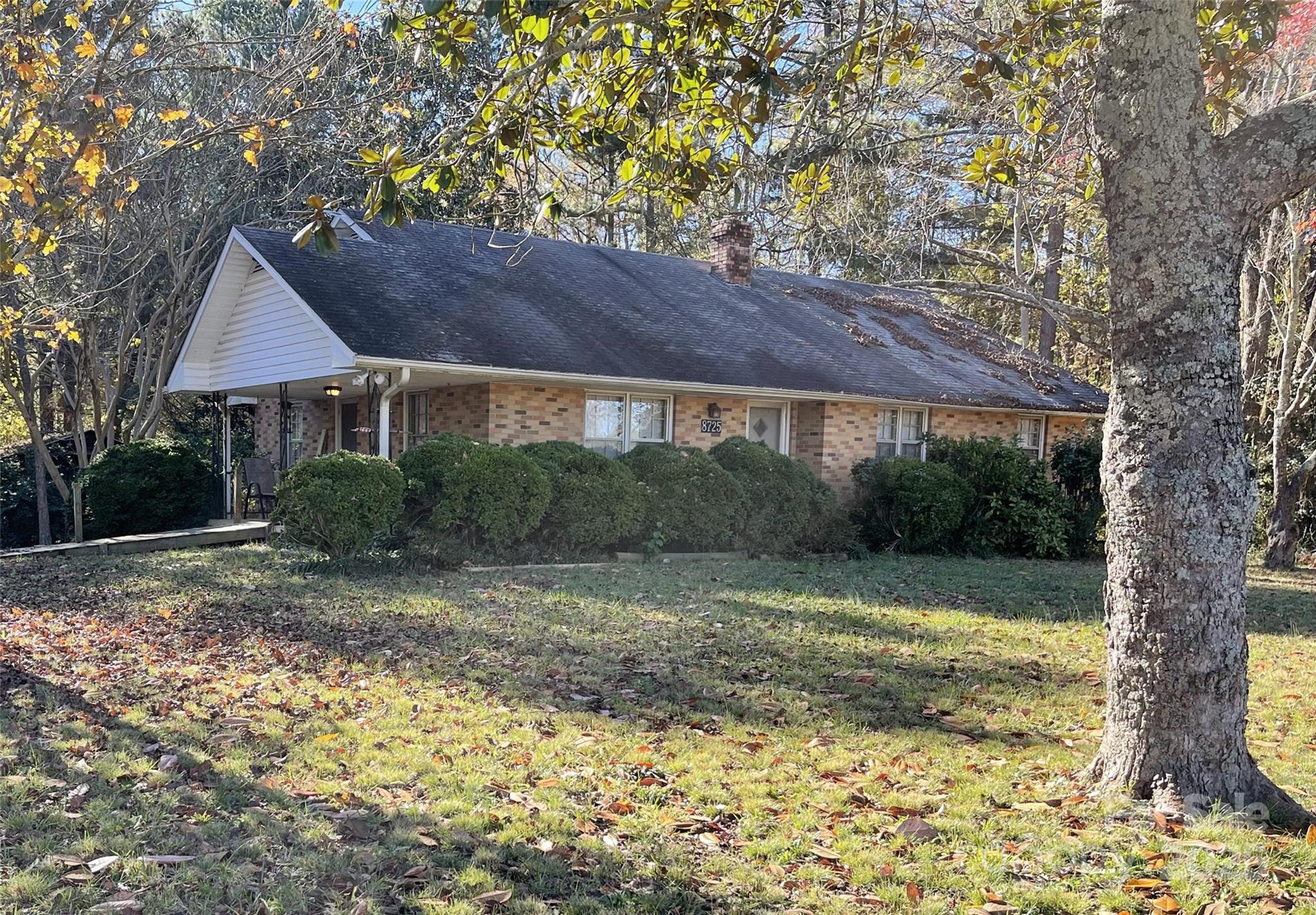 8725 Bringle Ferry Road Property Photo
