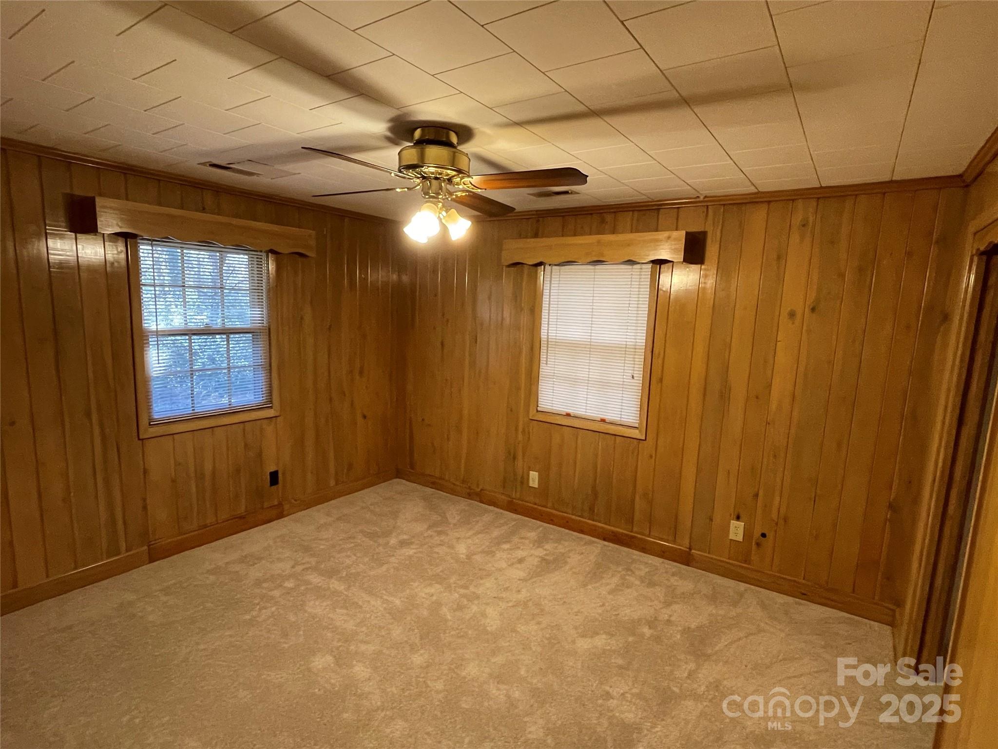 8725 Bringle Ferry Road Property Photo 17
