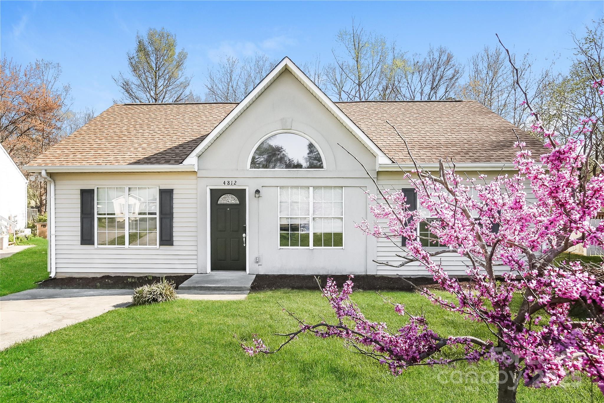4812 Von Court Property Photo