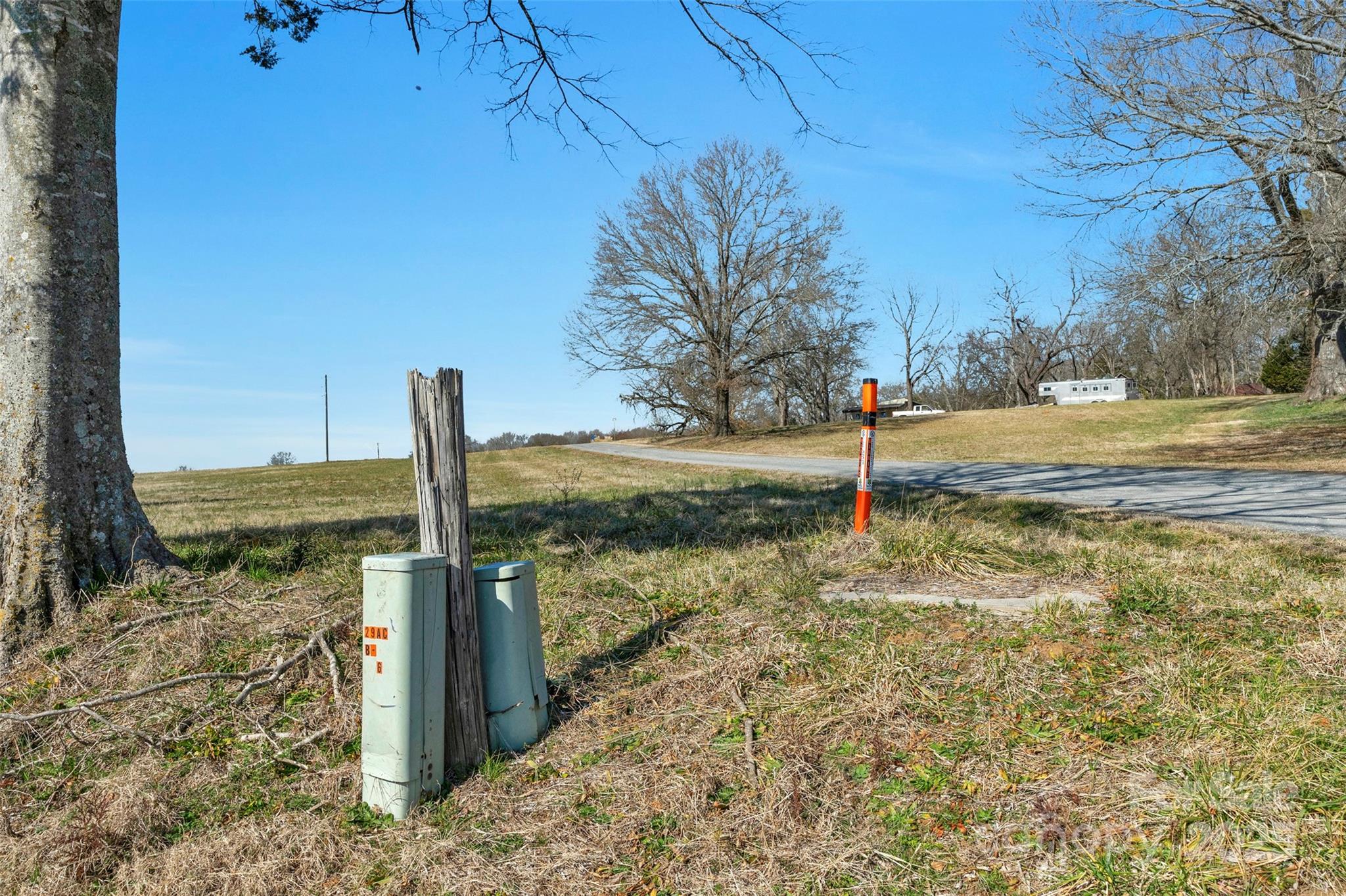 1092 Milling Road 5 Property Photo 22