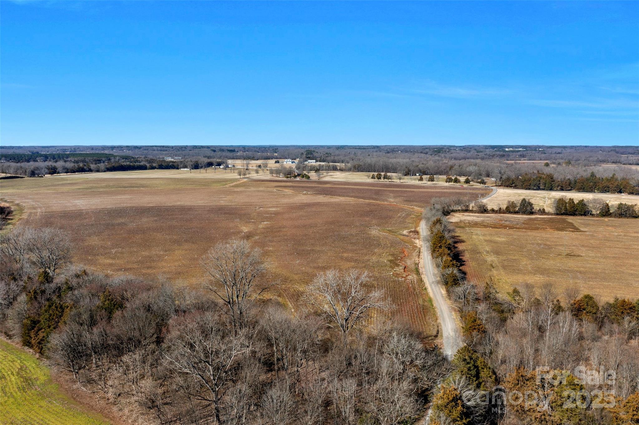 1092 Milling Road 6 Property Photo 12