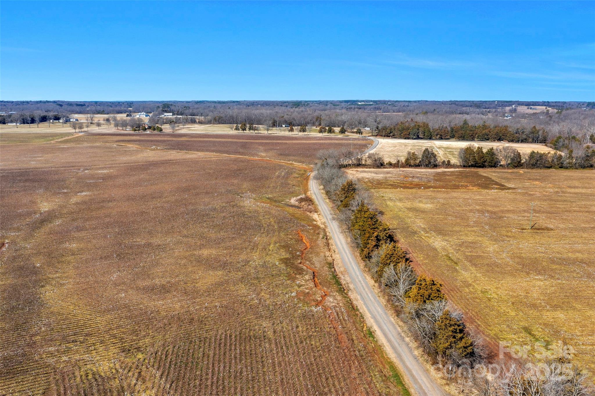 1092 Milling Road 6 Property Photo 15