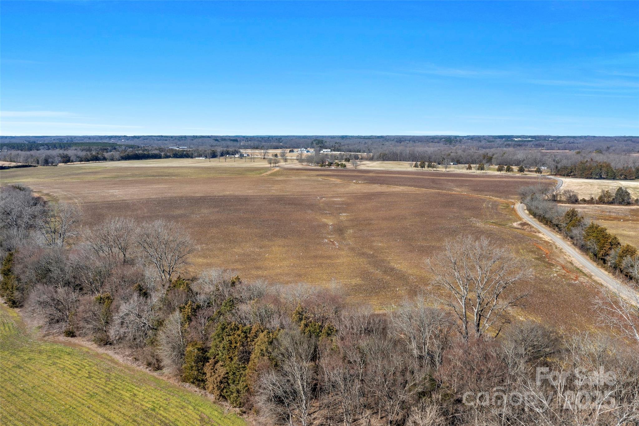 1092 Milling Road 6 Property Photo 17
