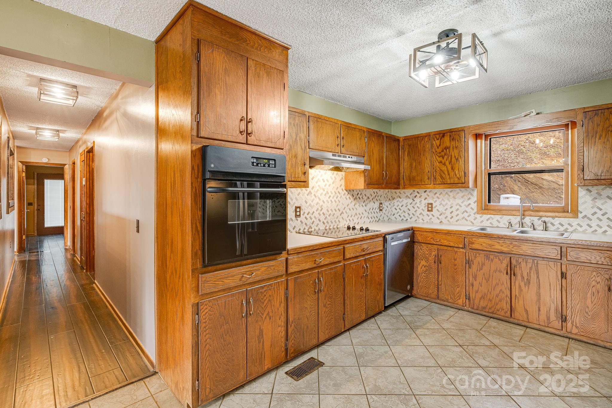 1185 Roses Branch Road Property Photo 10