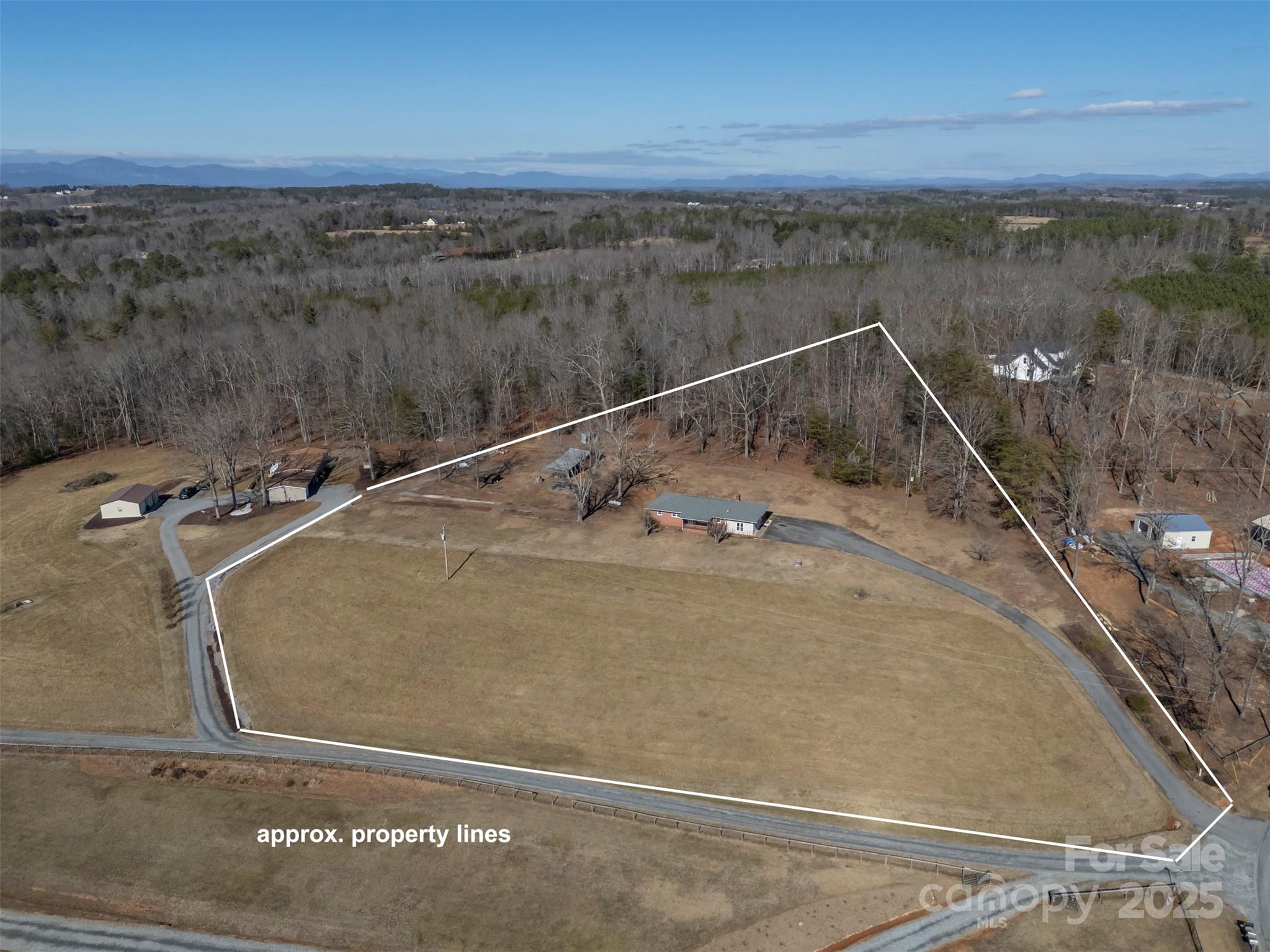 156 Eagle Nest Road Property Photo 5