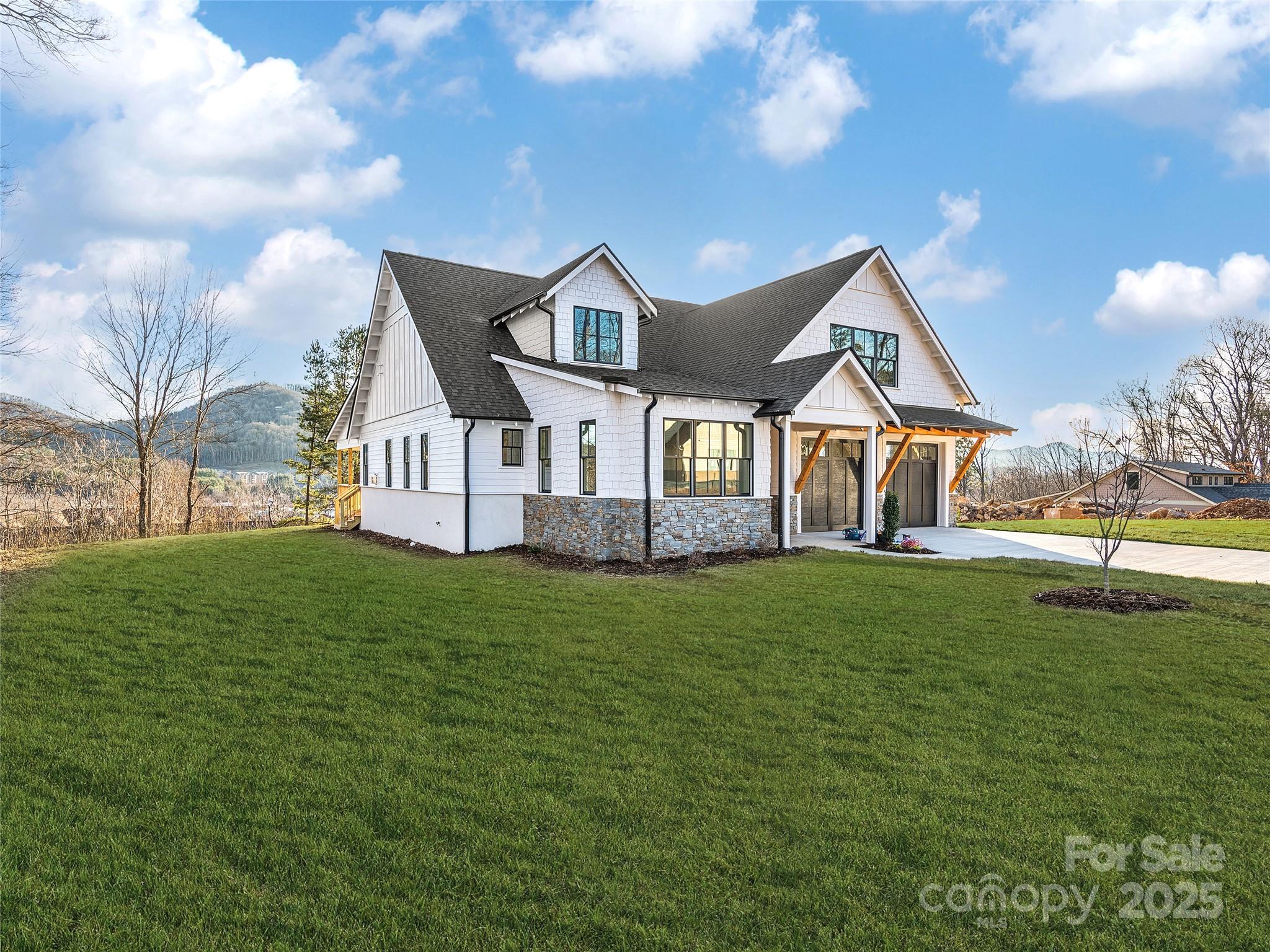 14 Ashe Park Circle Property Photo 17