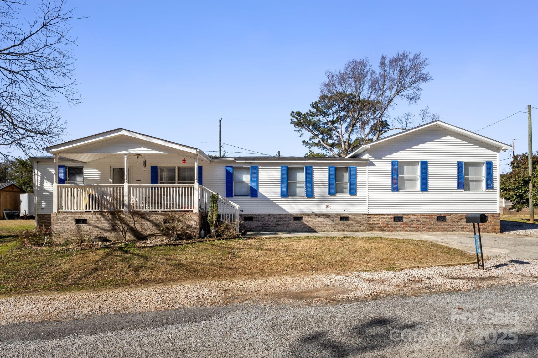 111 Green Drive Property Photo
