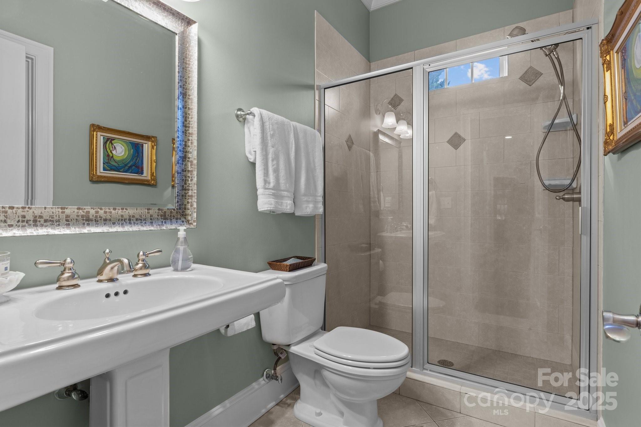 110 Lynbrook Drive Property Photo 19