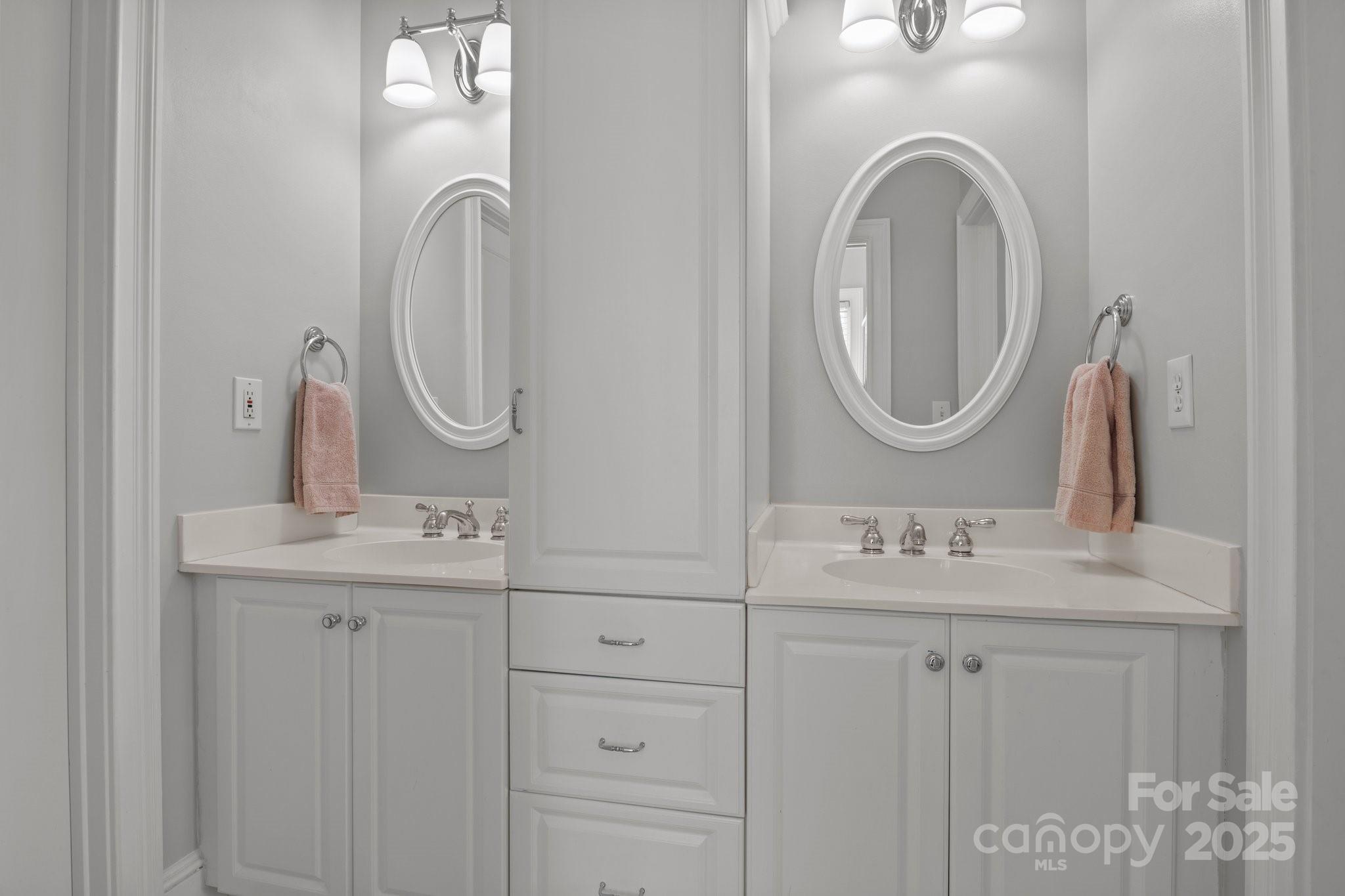 110 Lynbrook Drive Property Photo 37