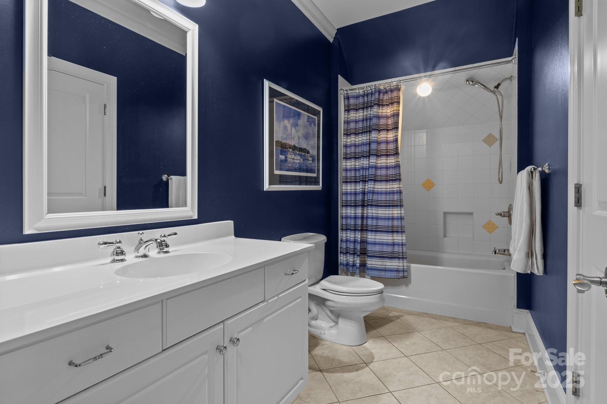 110 Lynbrook Drive Property Photo 40