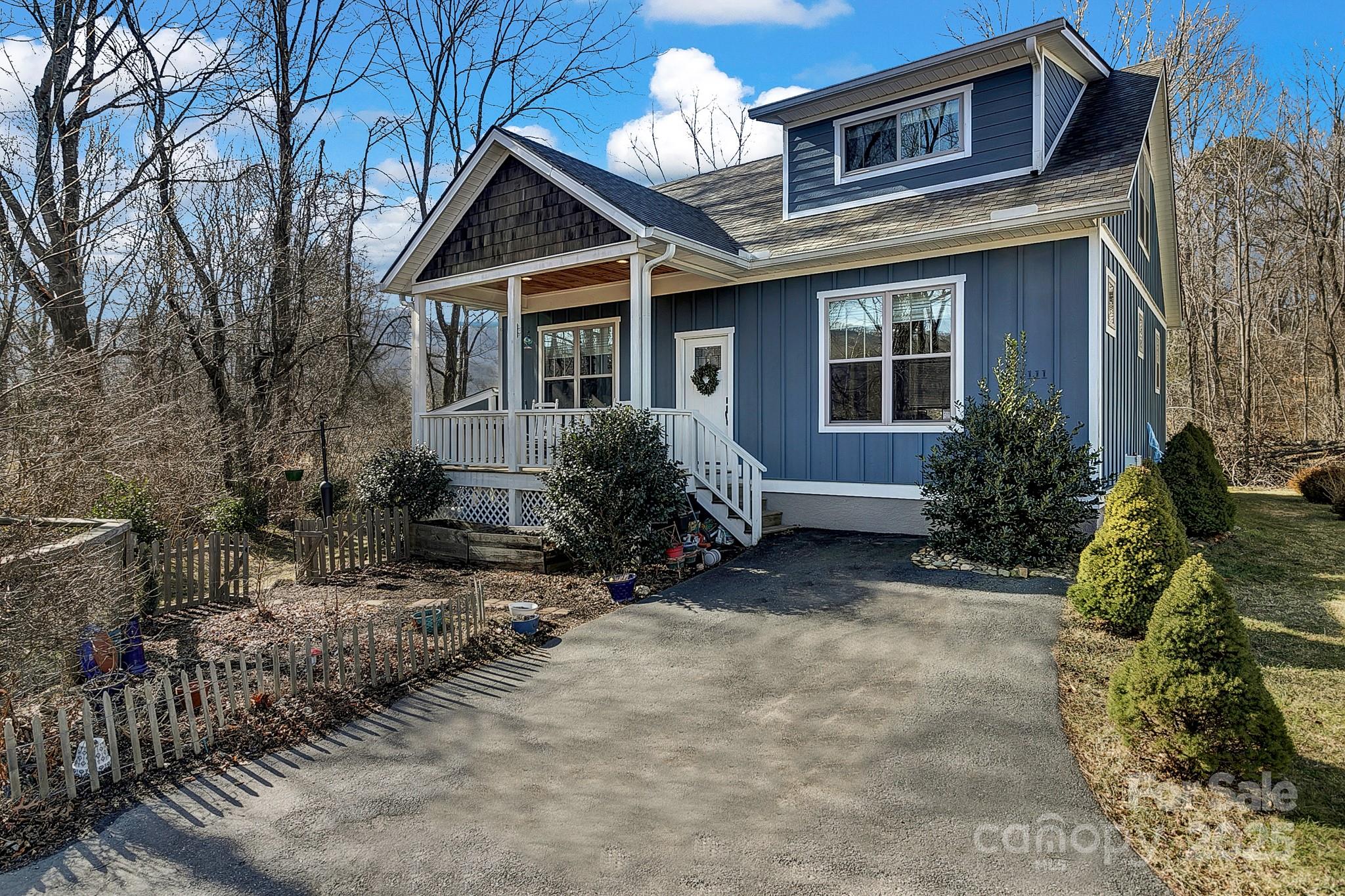 111 Front Porch Drive Property Photo