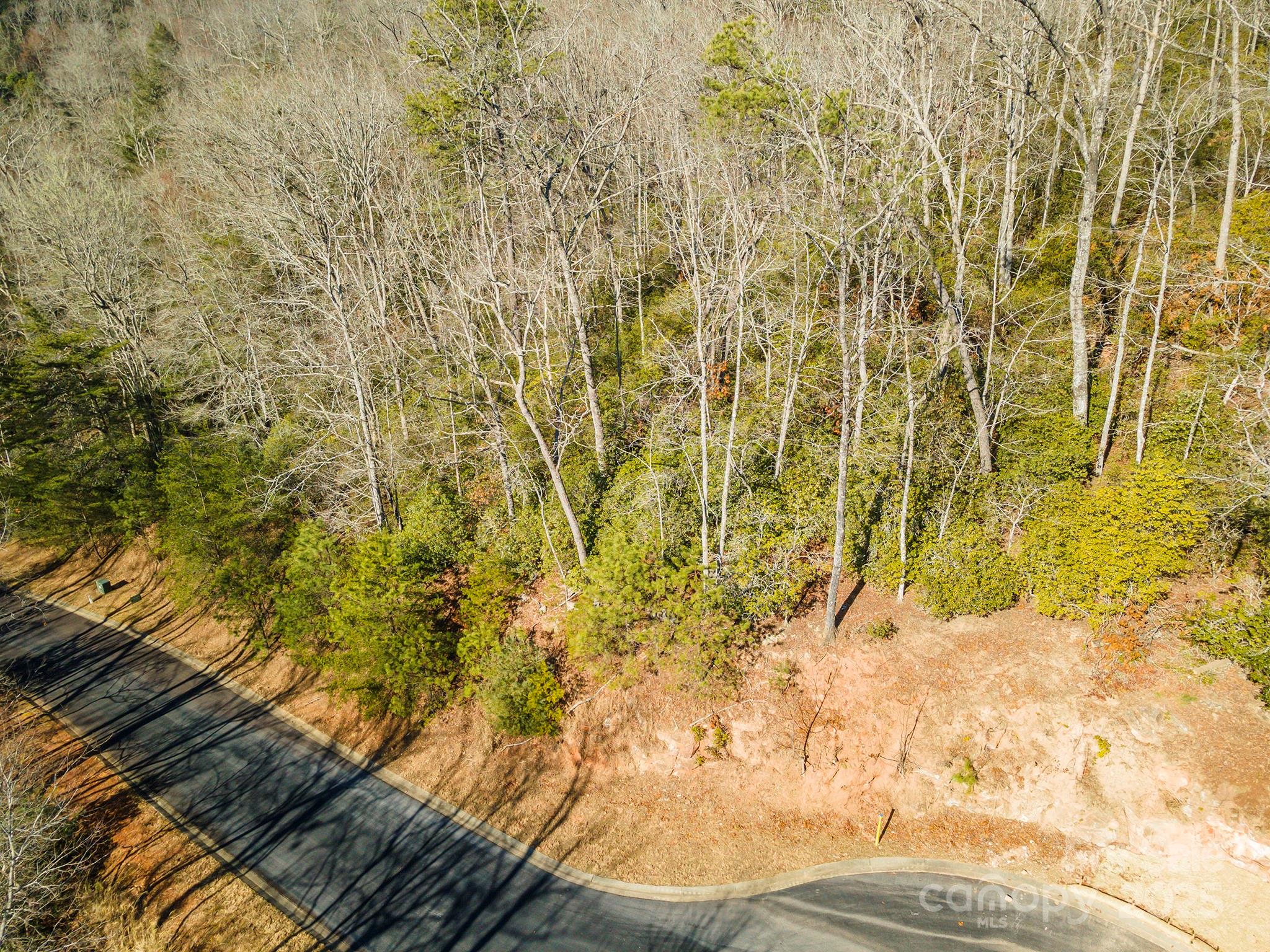 Horse Shoe Real Estate Listings Main Image
